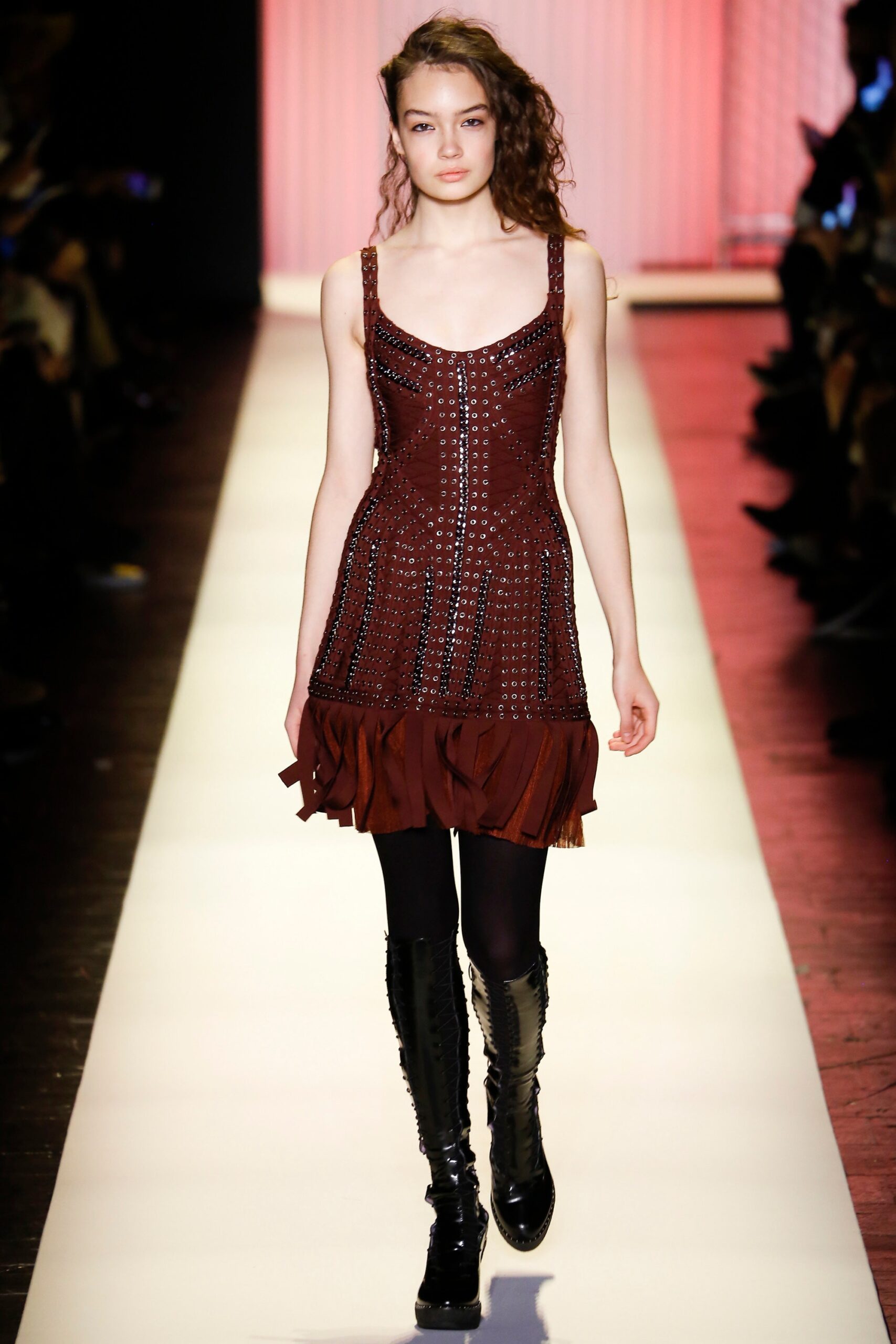 Hervé Léger by Max Azria F/W 16 Look 25