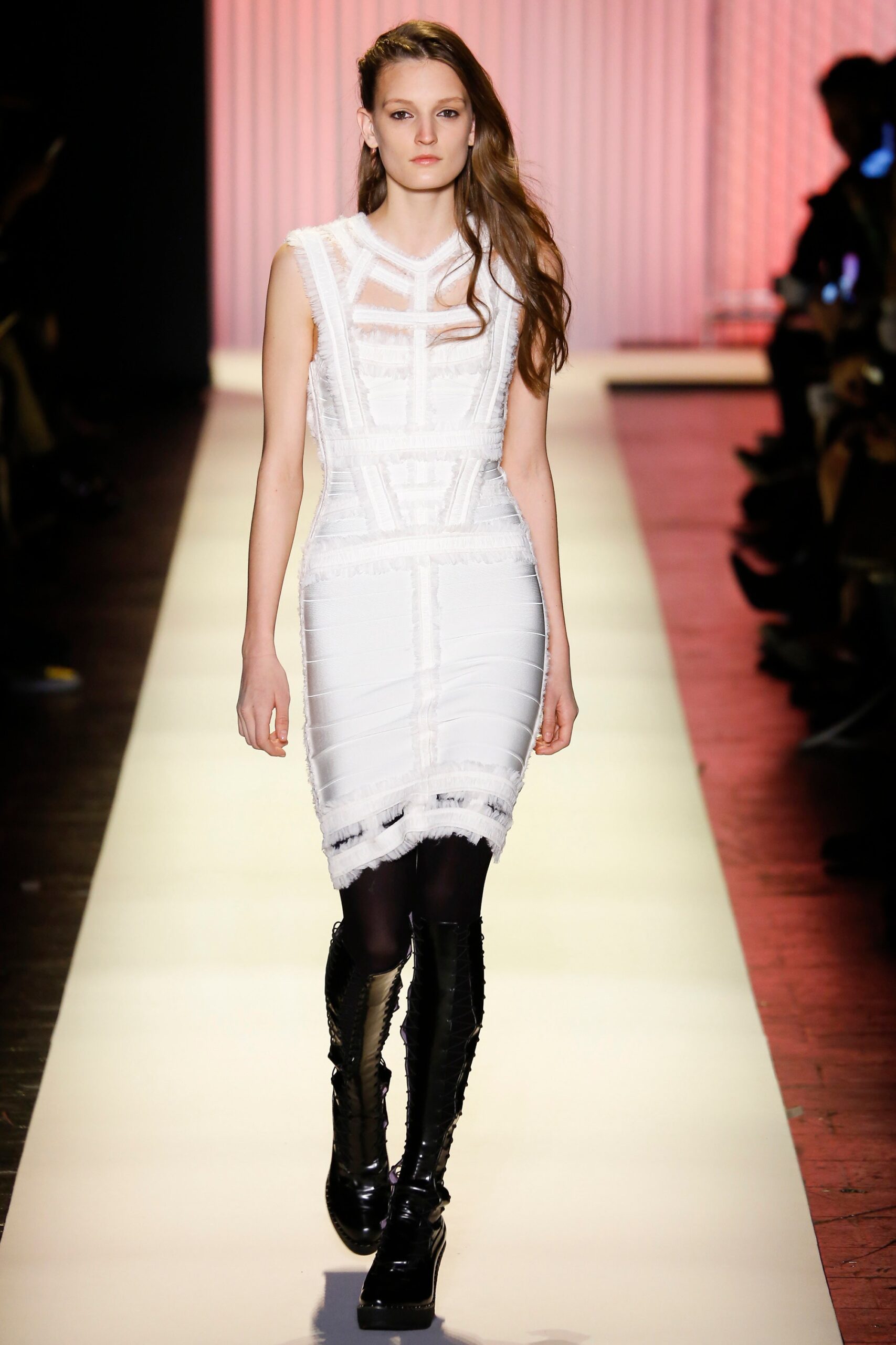 Hervé Léger by Max Azria F/W 16 Look 29