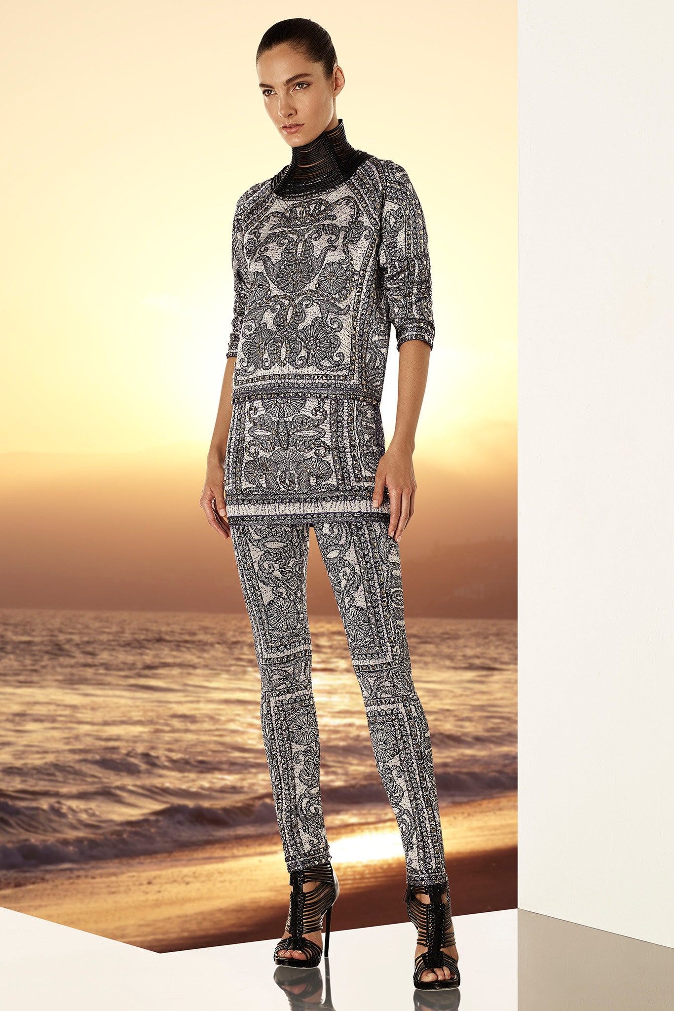 Hervé Léger by Max Azria Resort 15 Look 3