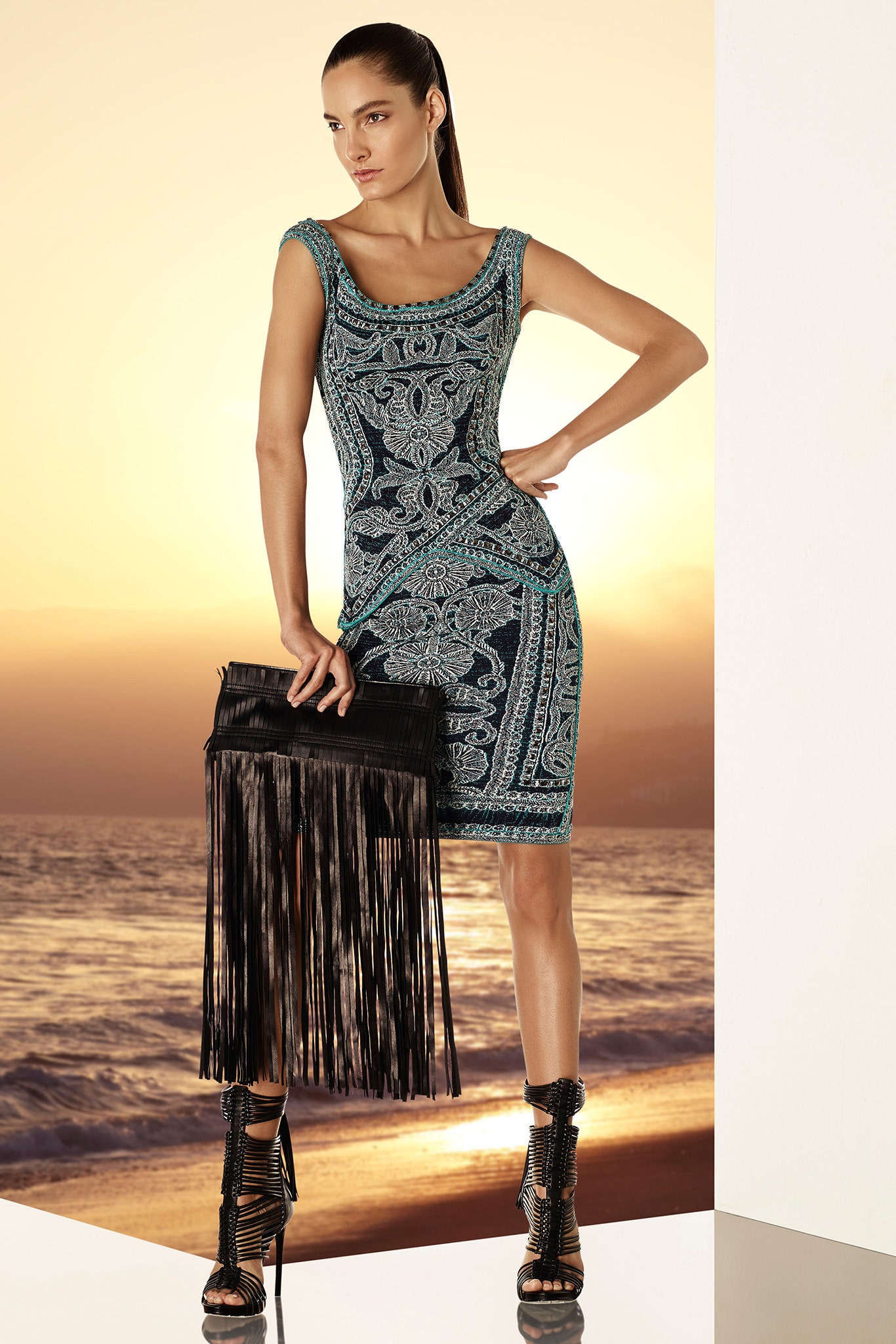 Hervé Léger by Max Azria Resort 15 Look 4
