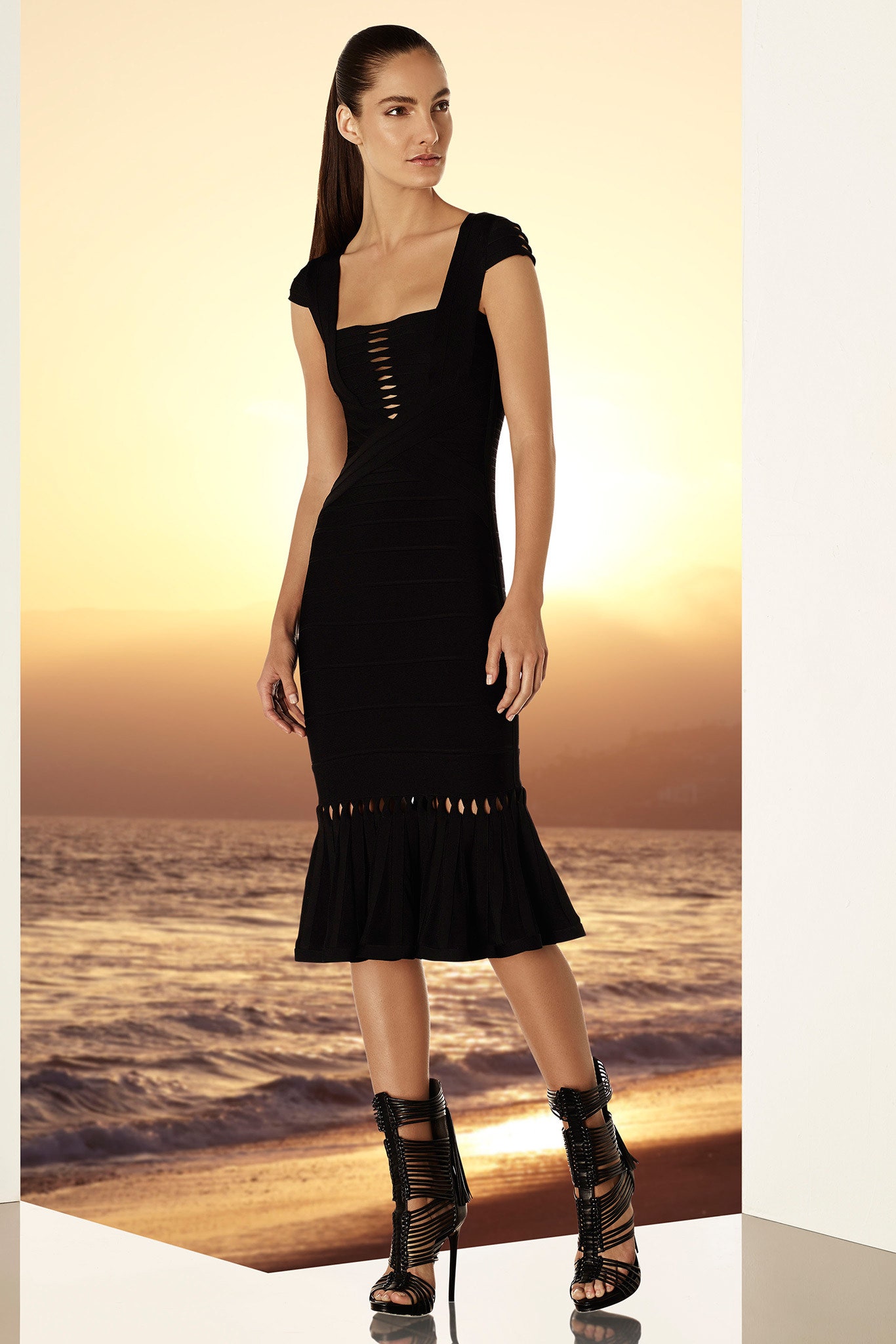 Hervé Léger by Max Azria Resort 15 Look 12