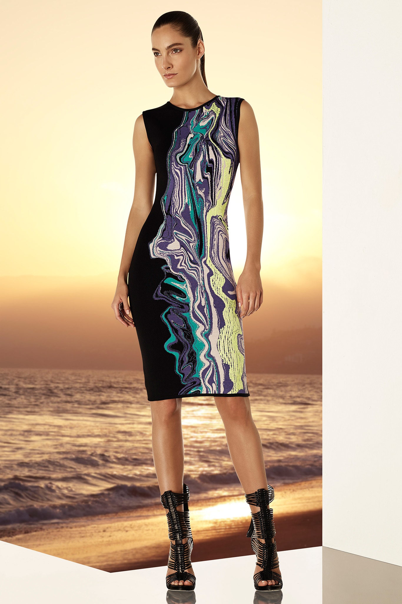 Hervé Léger by Max Azria Resort 15 Look 22