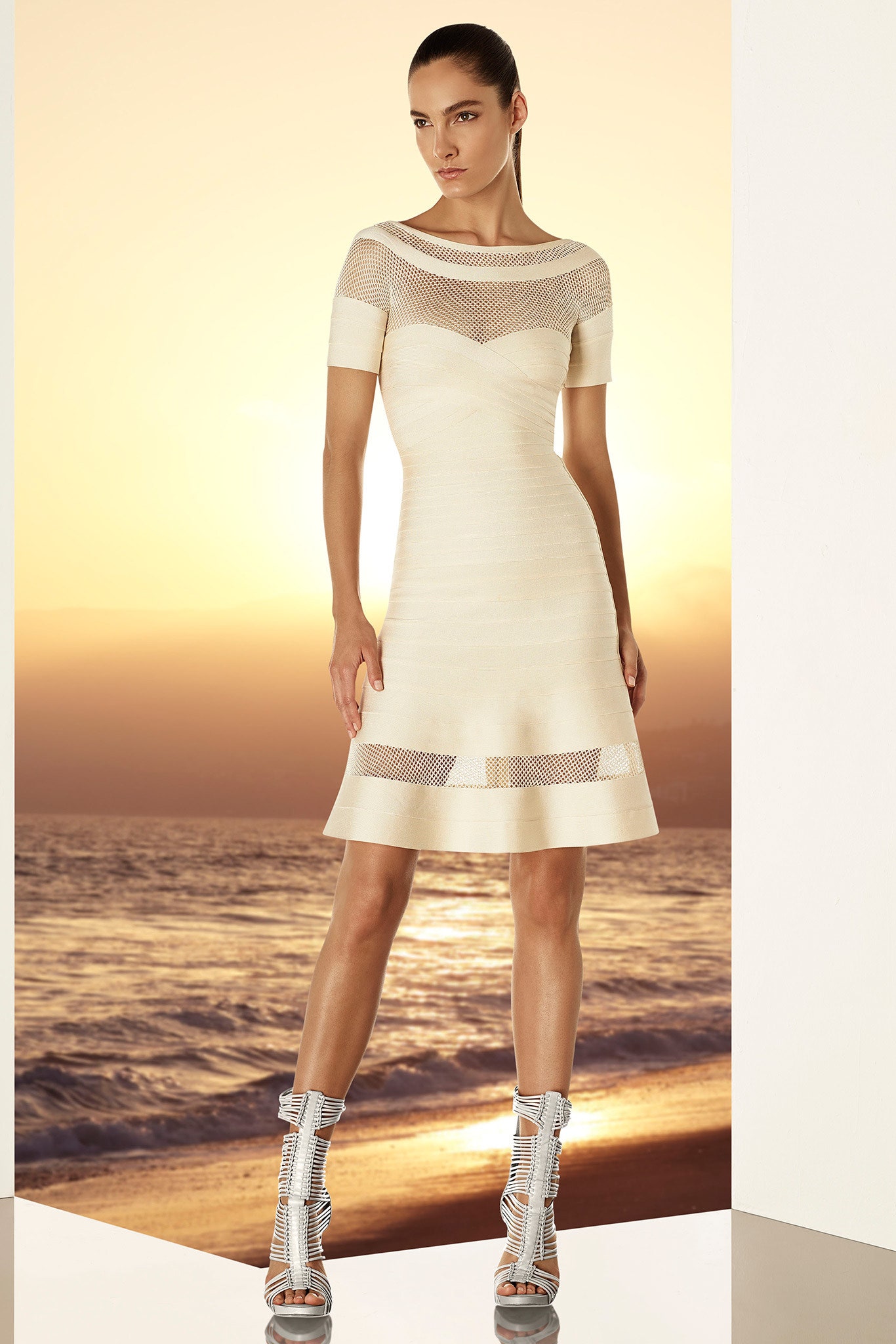 Hervé Léger by Max Azria Resort 15 Look 29