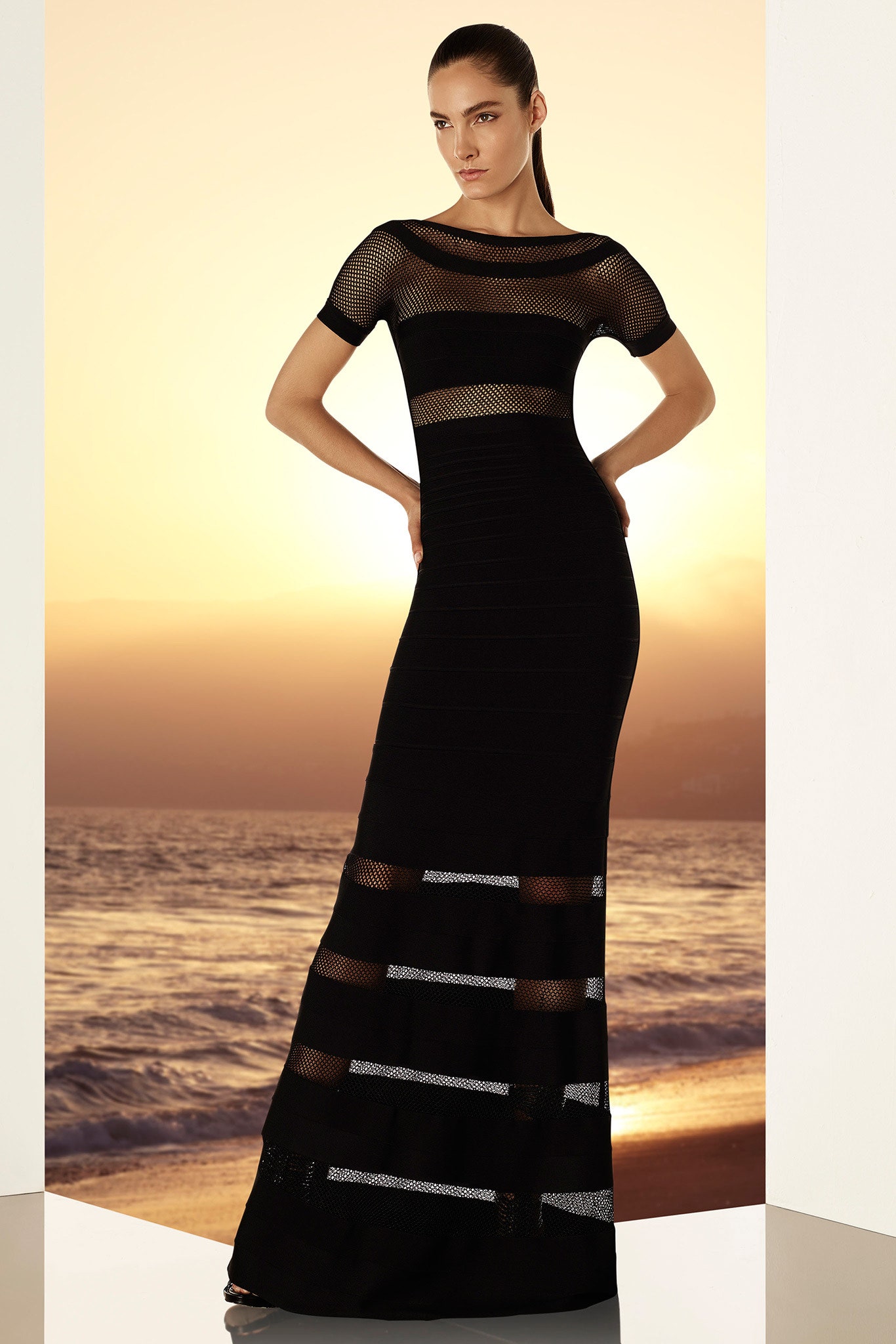 Hervé Léger by Max Azria Resort 15 Look 31