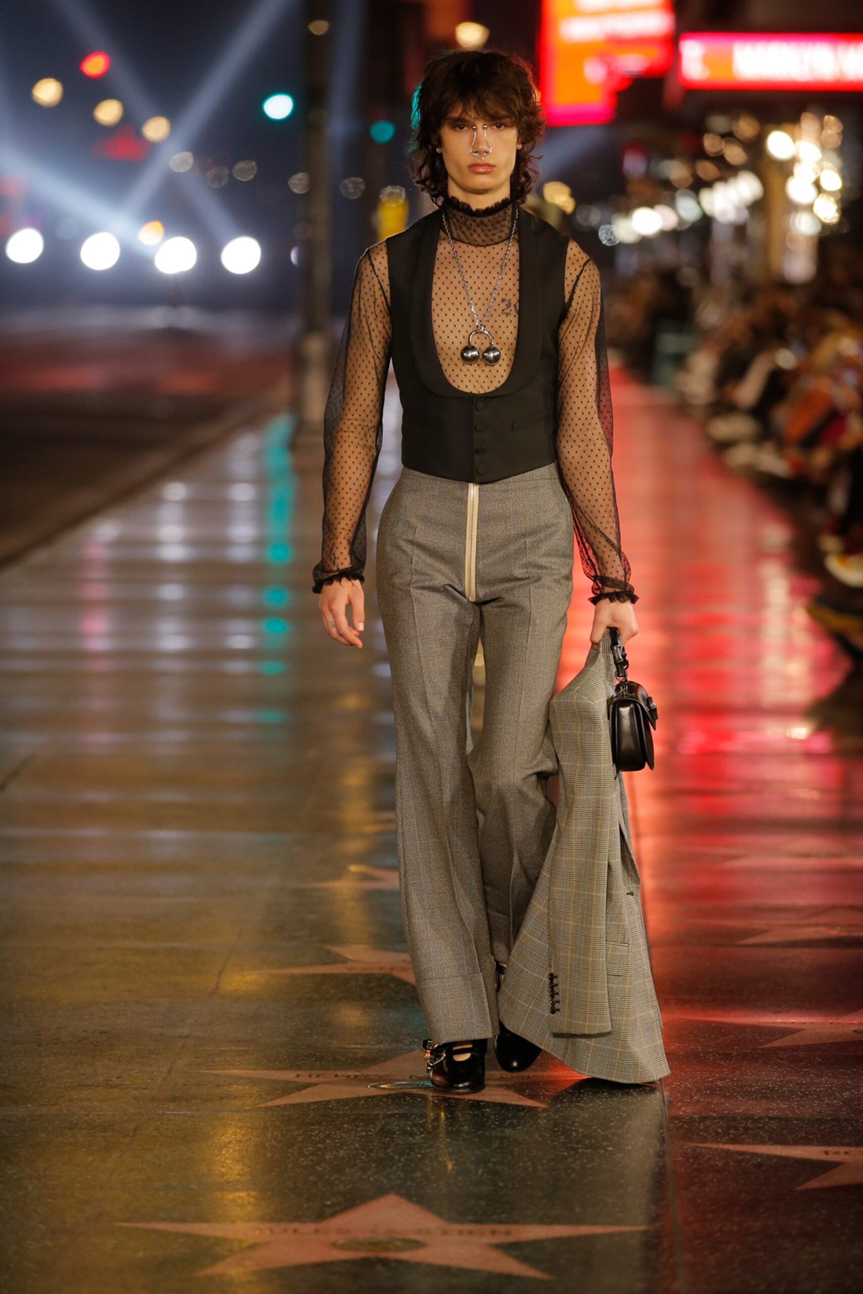 Gucci F/W 22 Look 25