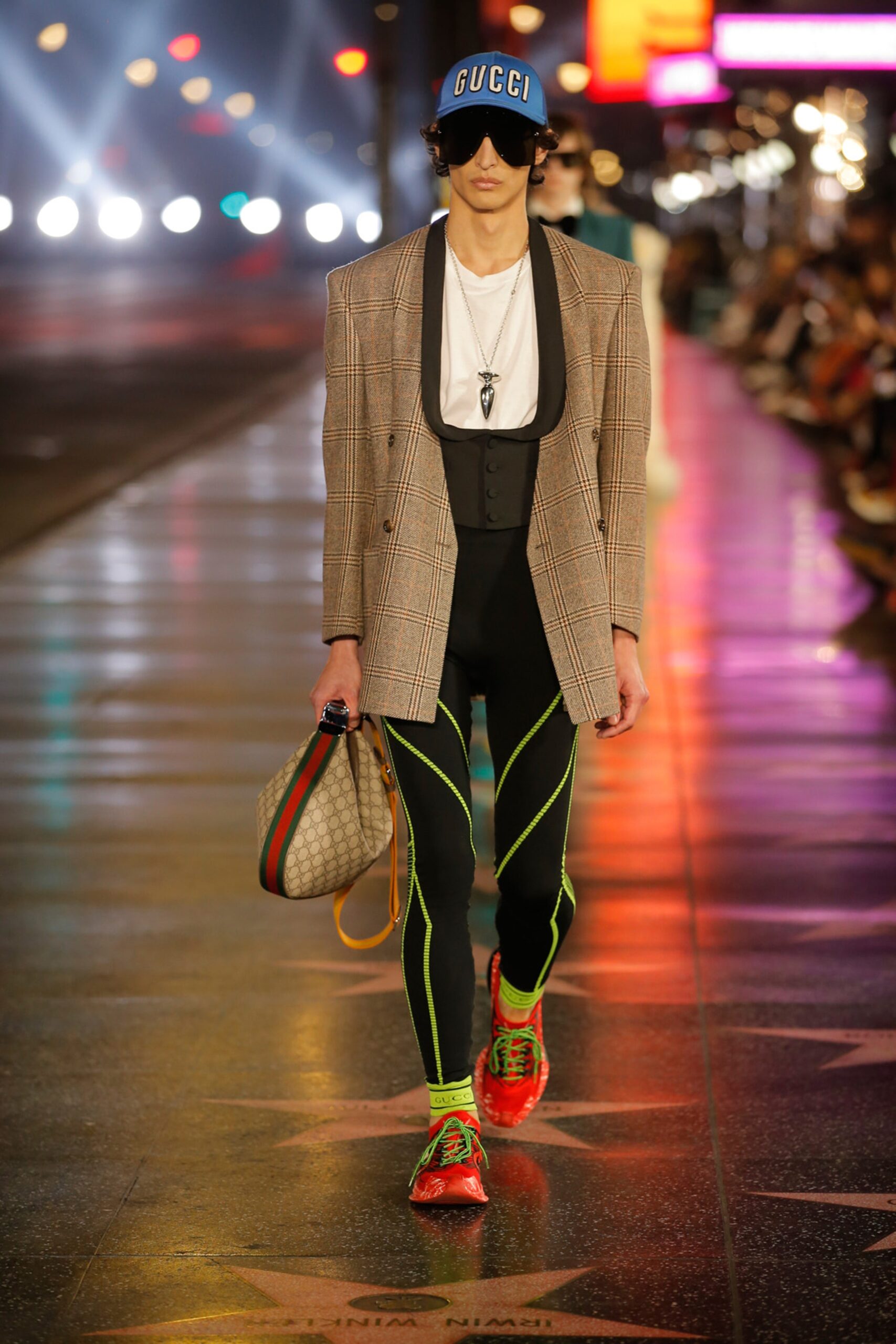 Gucci F/W 22 Look 33