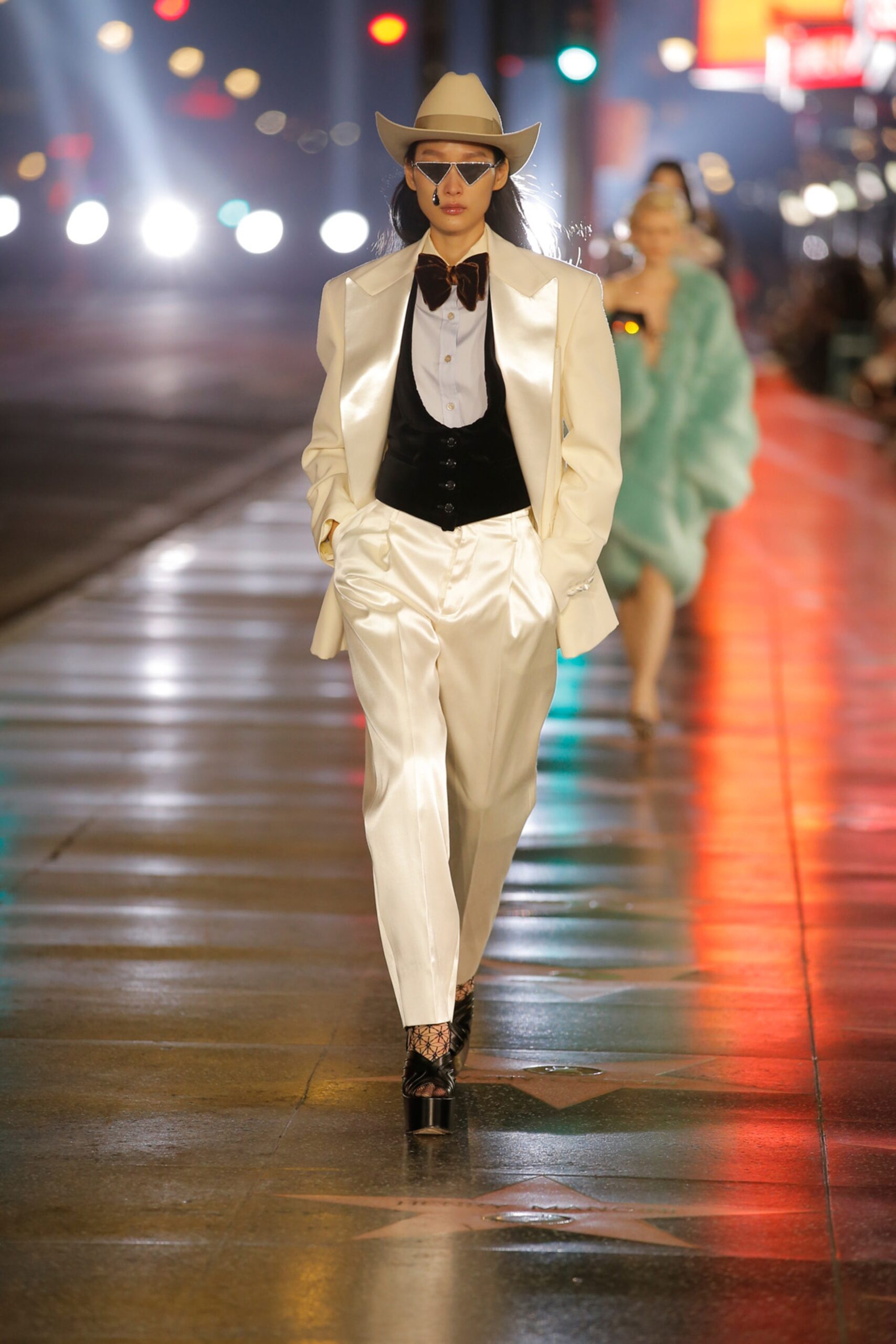 Gucci F/W 22 Look 99