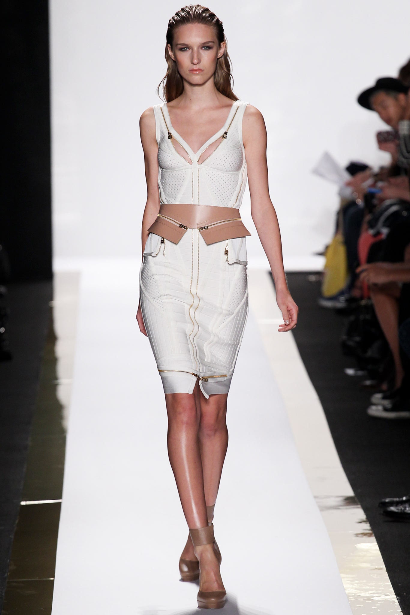 Hervé Léger by Max Azria S/S 14 Look 3