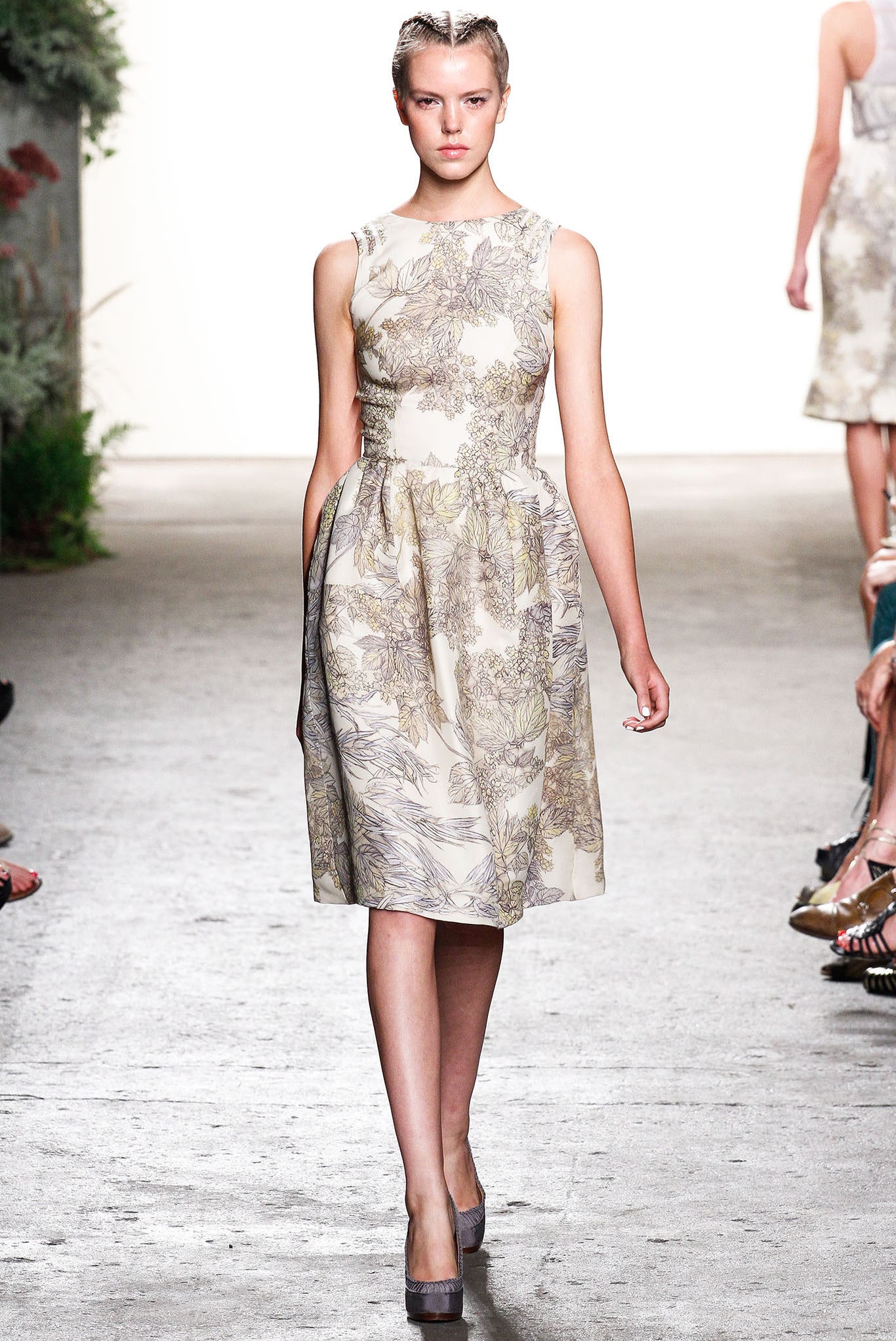 Honor S/S 13 Look 37