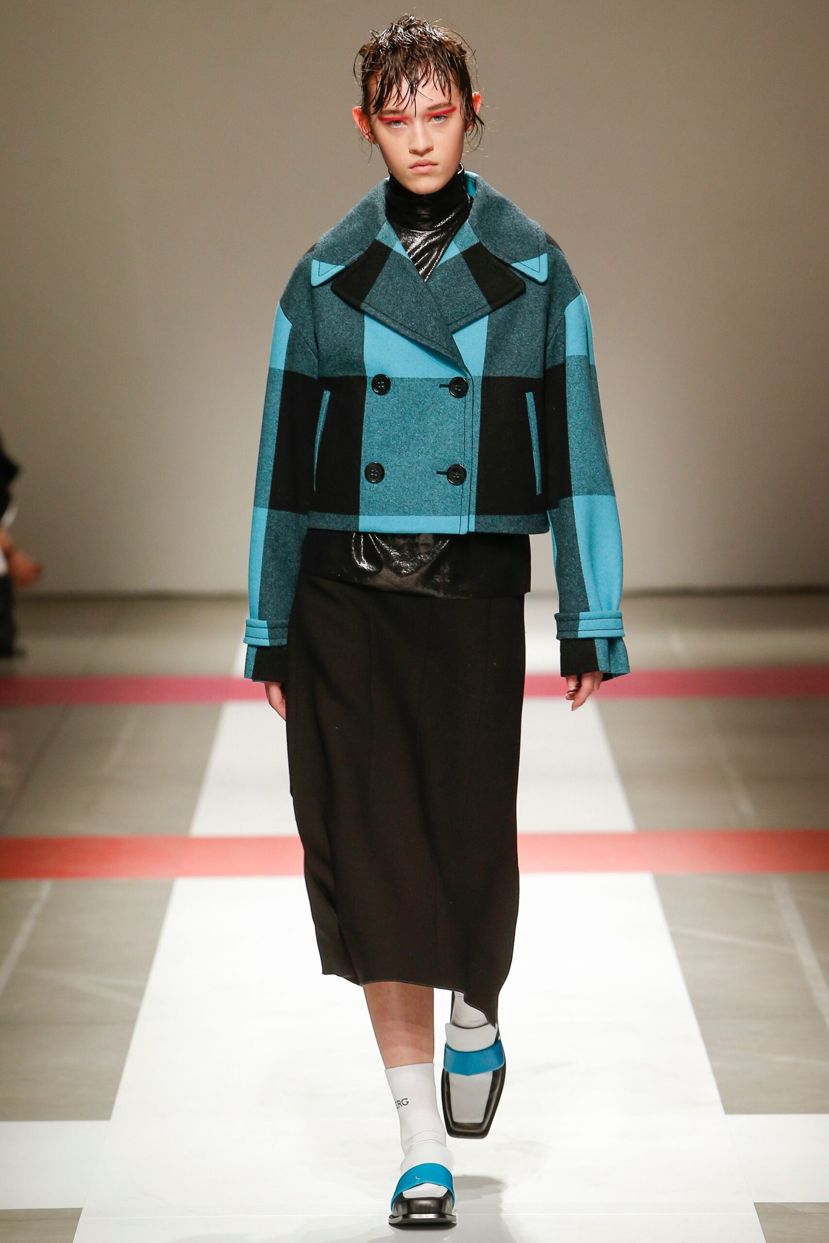 Iceberg F/W 16 Look 3
