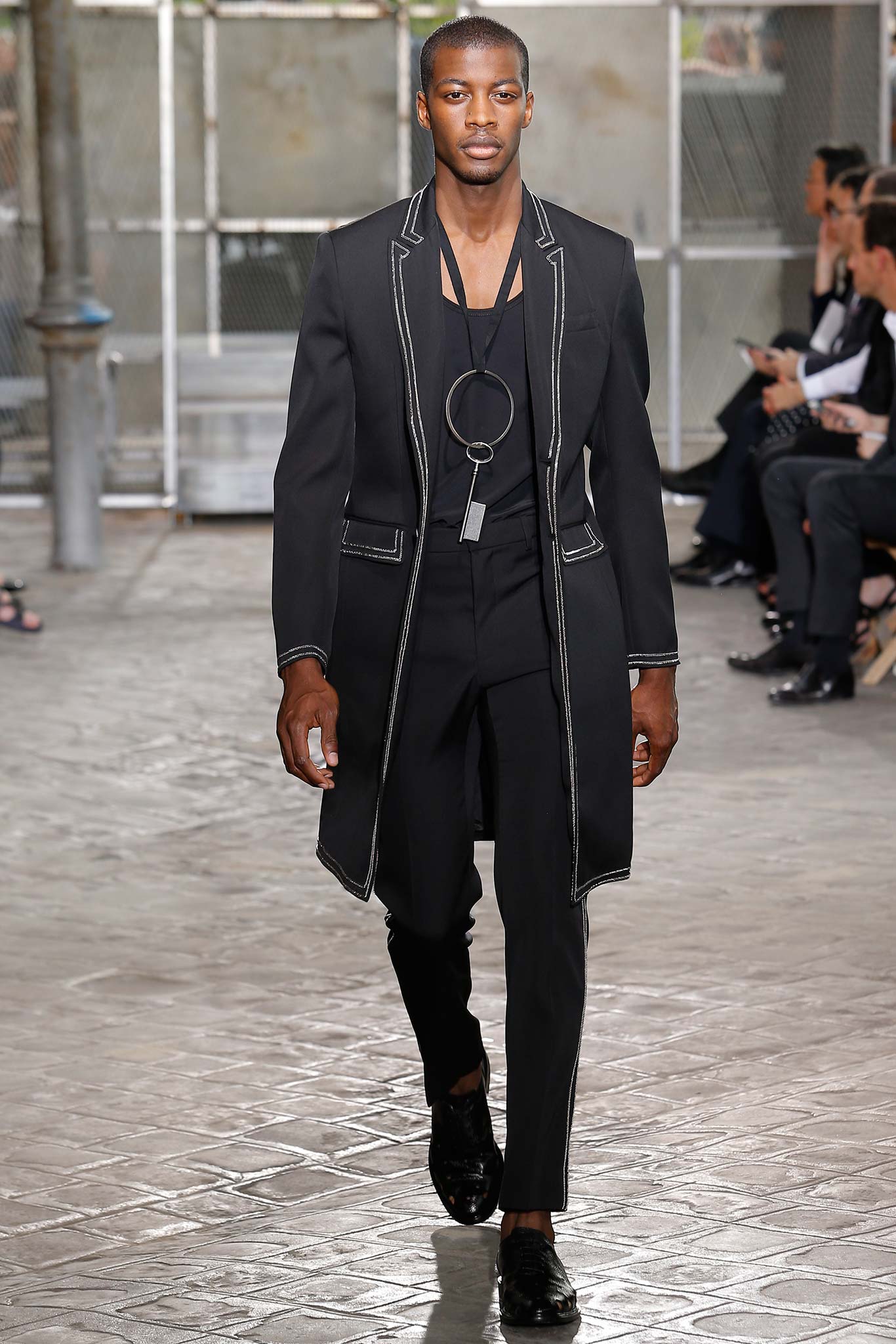 Givenchy S/S 16 Menswear Look 12