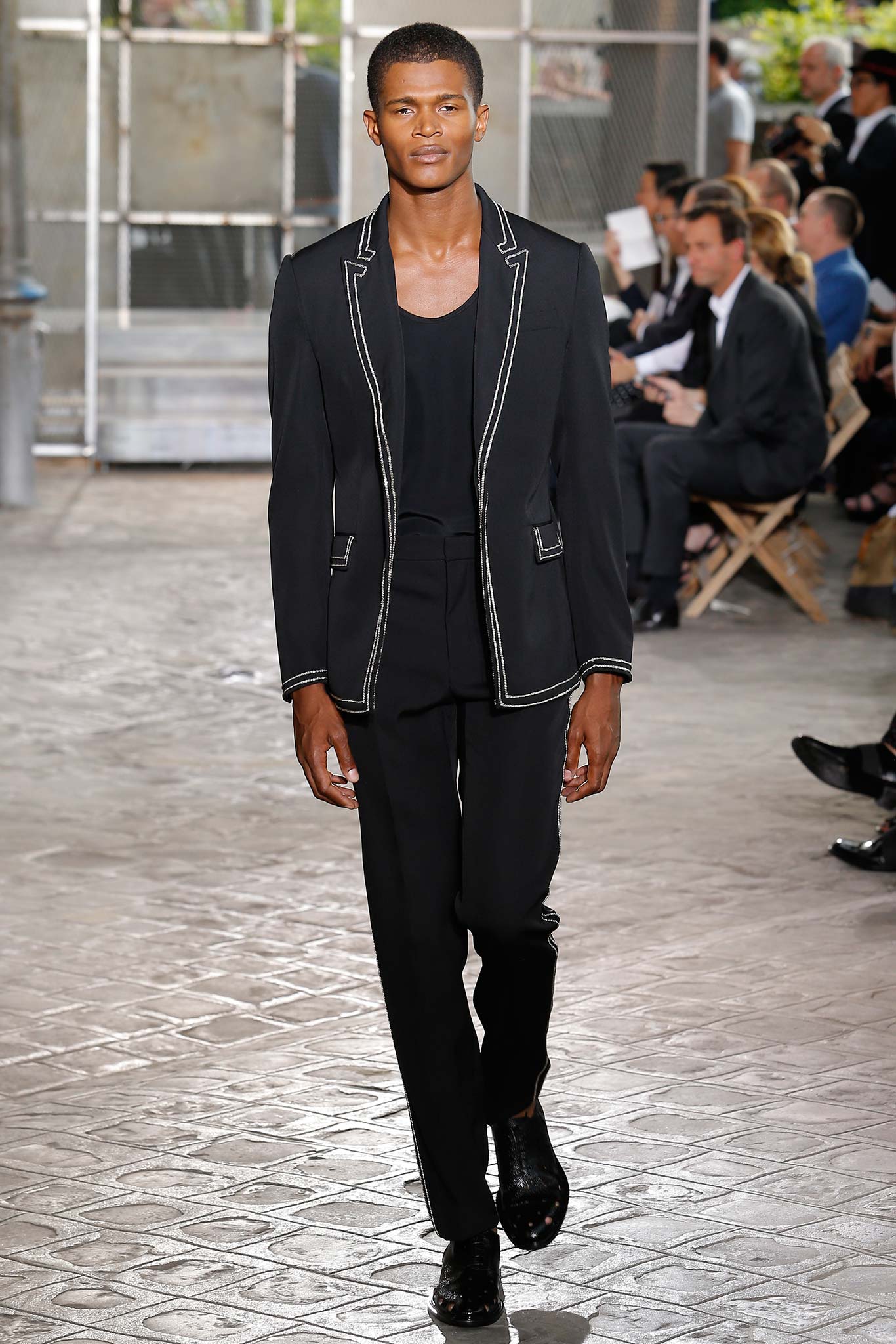 Givenchy S/S 16 Menswear Look 14