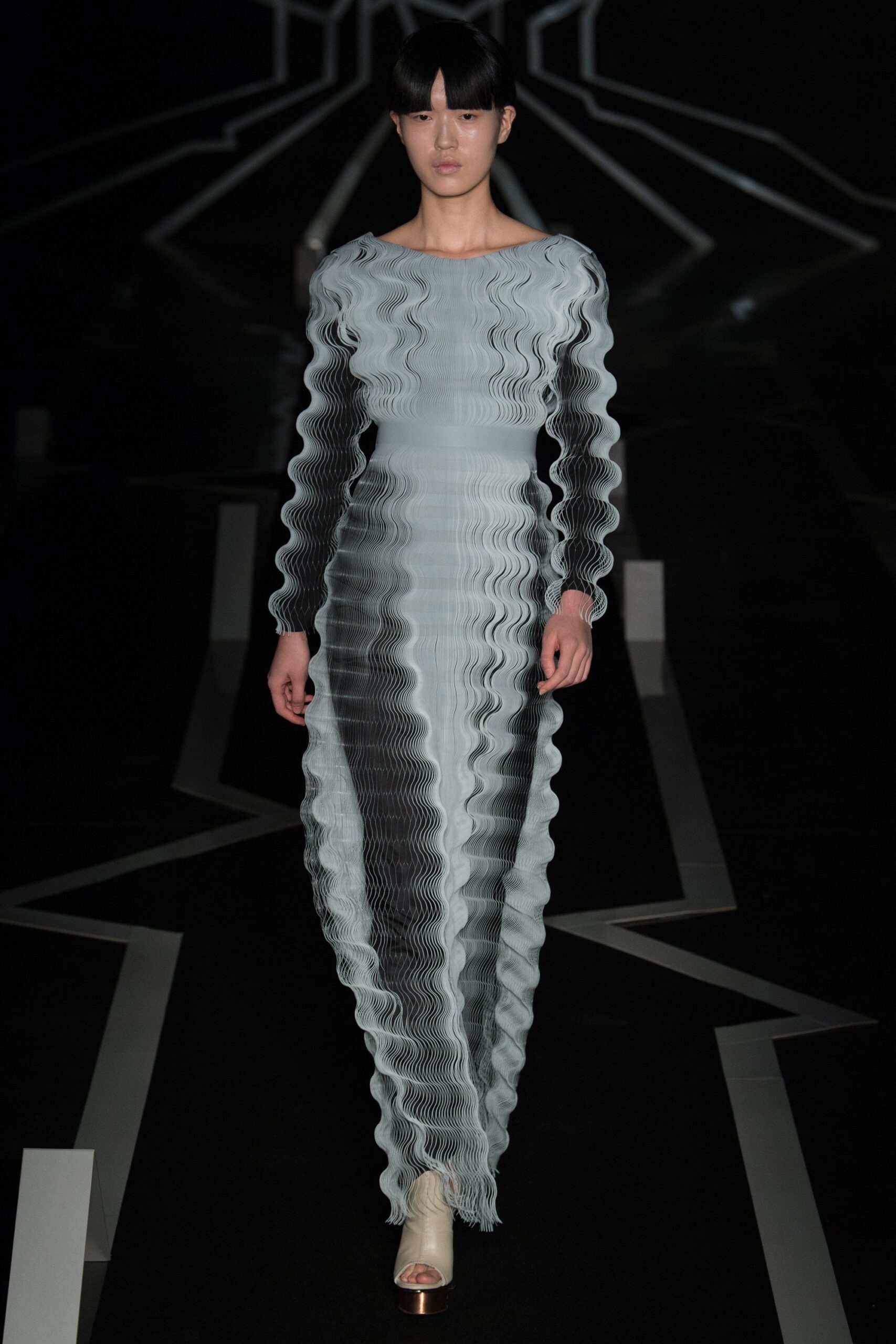 Iris van Herpen S/S 17 Couture Look 9