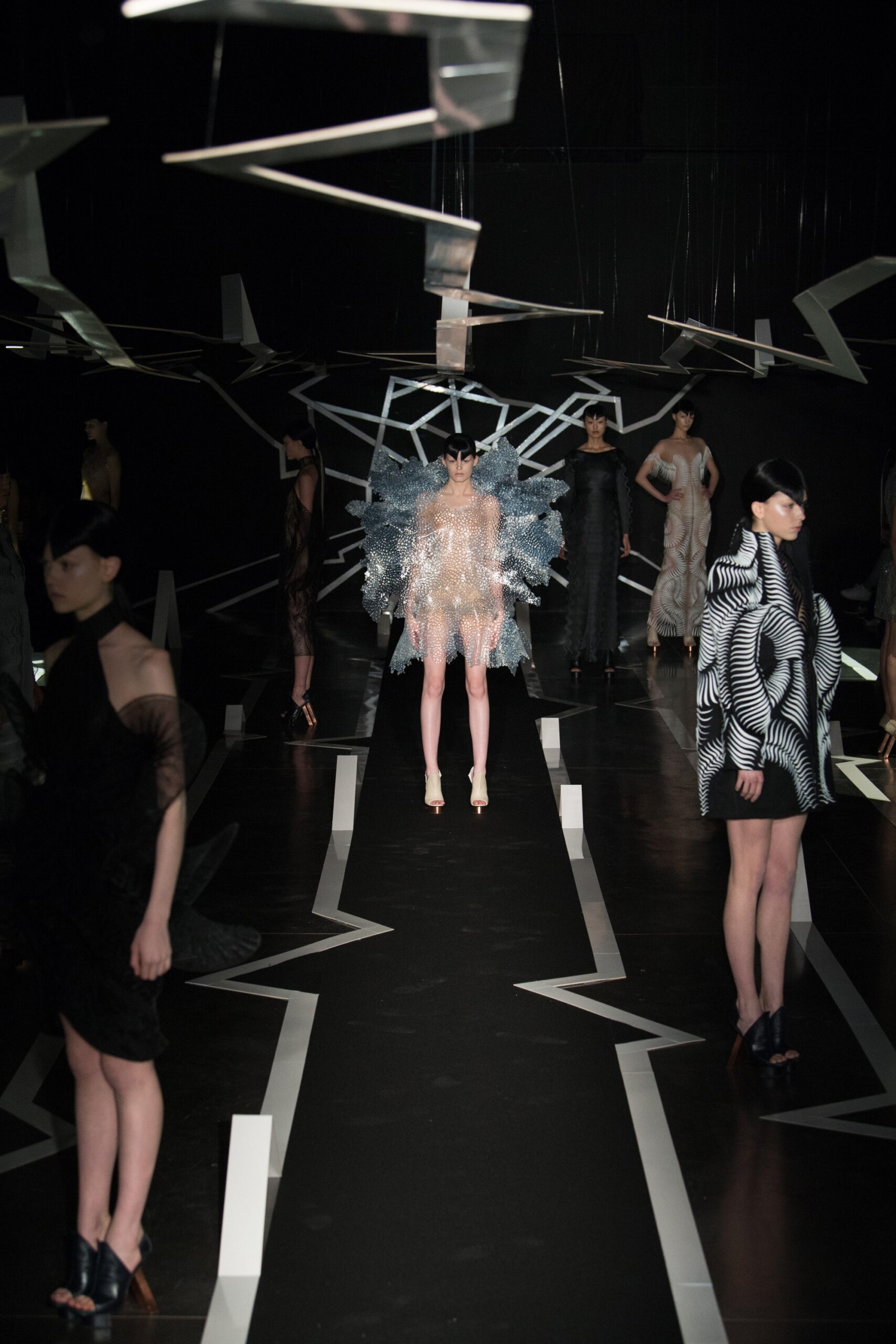 Iris van Herpen S/S 17 Couture Look 17