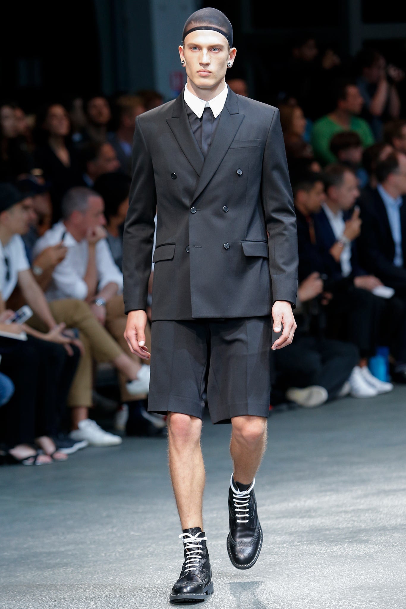 Givenchy S/S 15 Menswear Look 1