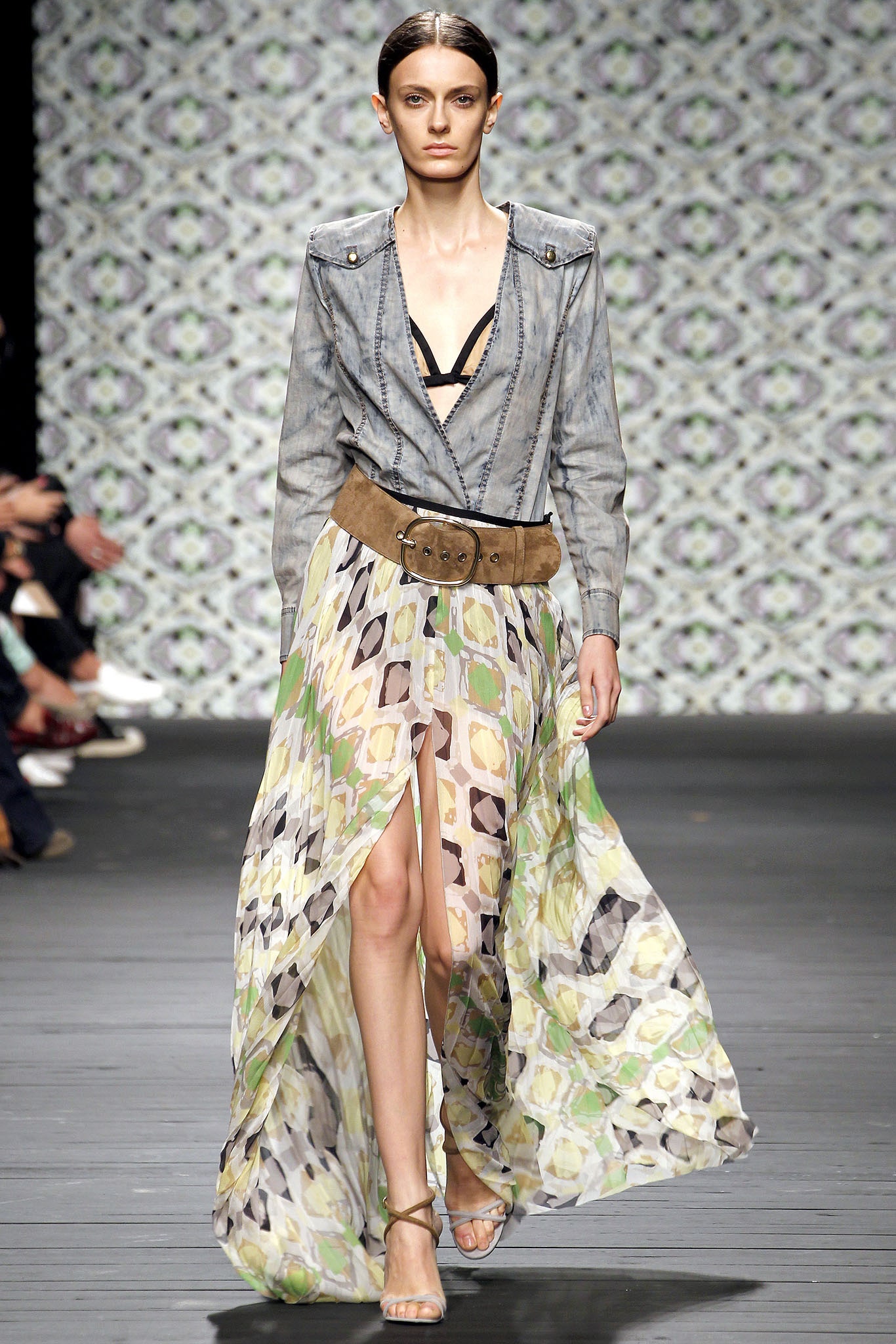 Iceberg Spring 2013 Ready-to-Wear