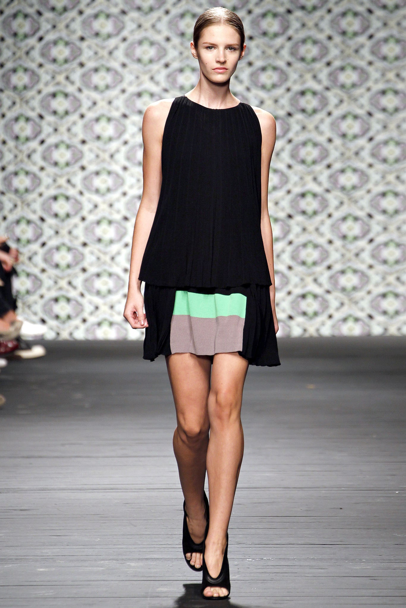 Iceberg S/S 13 Look 4