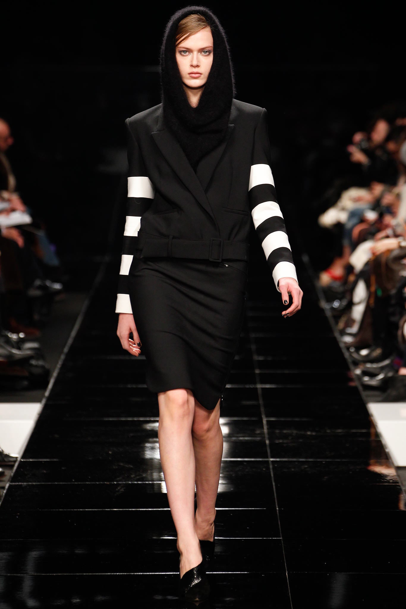 Iceberg F/W 13 Look 2