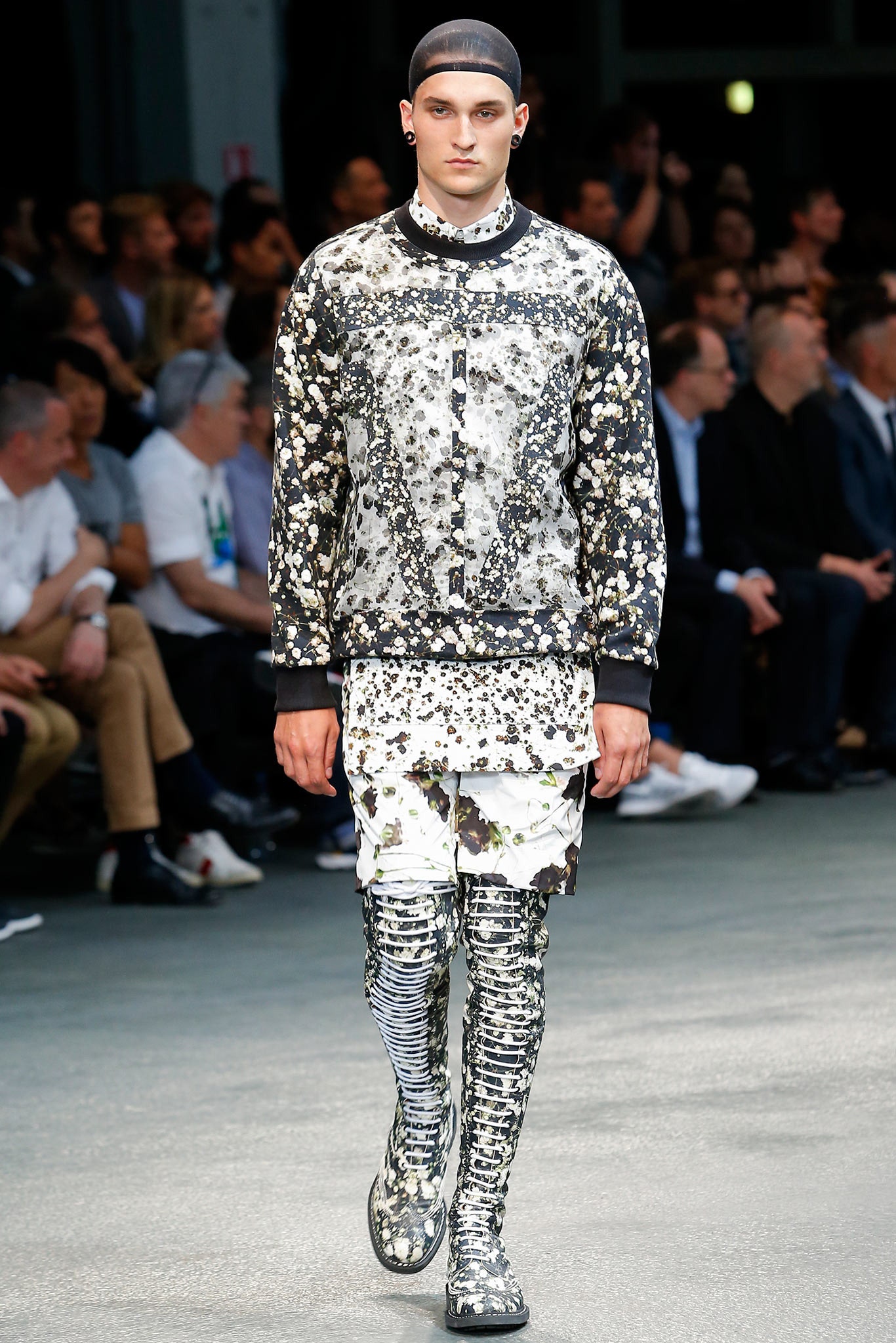 Givenchy S/S 15 Menswear Look 23