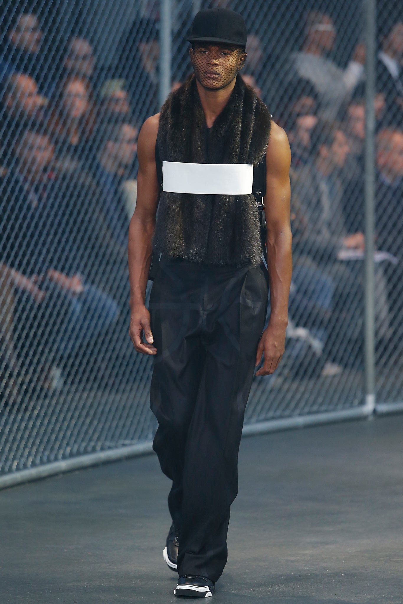 Givenchy F/W 14 Menswear Look 25