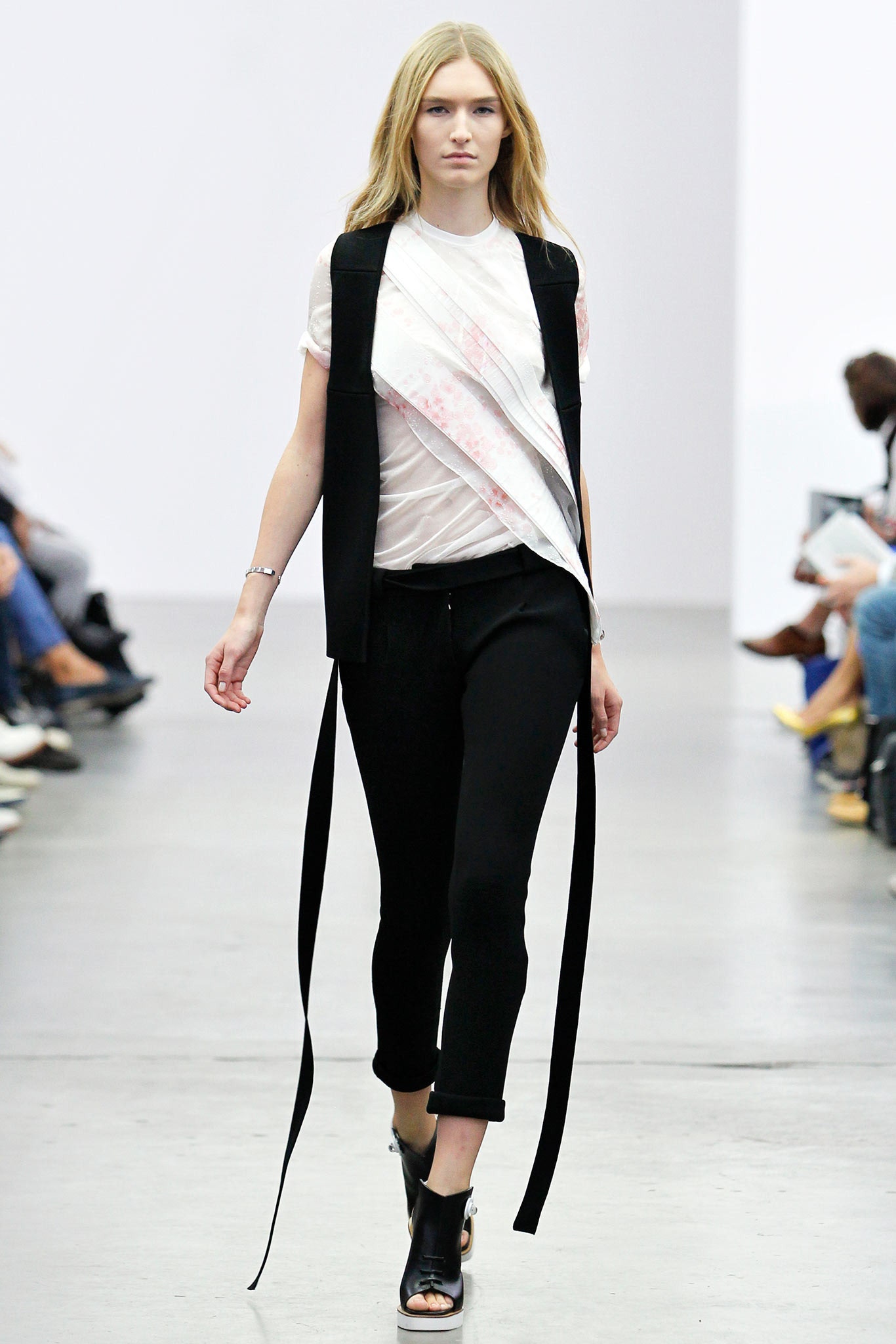 Iceberg S/S 14 Look 12