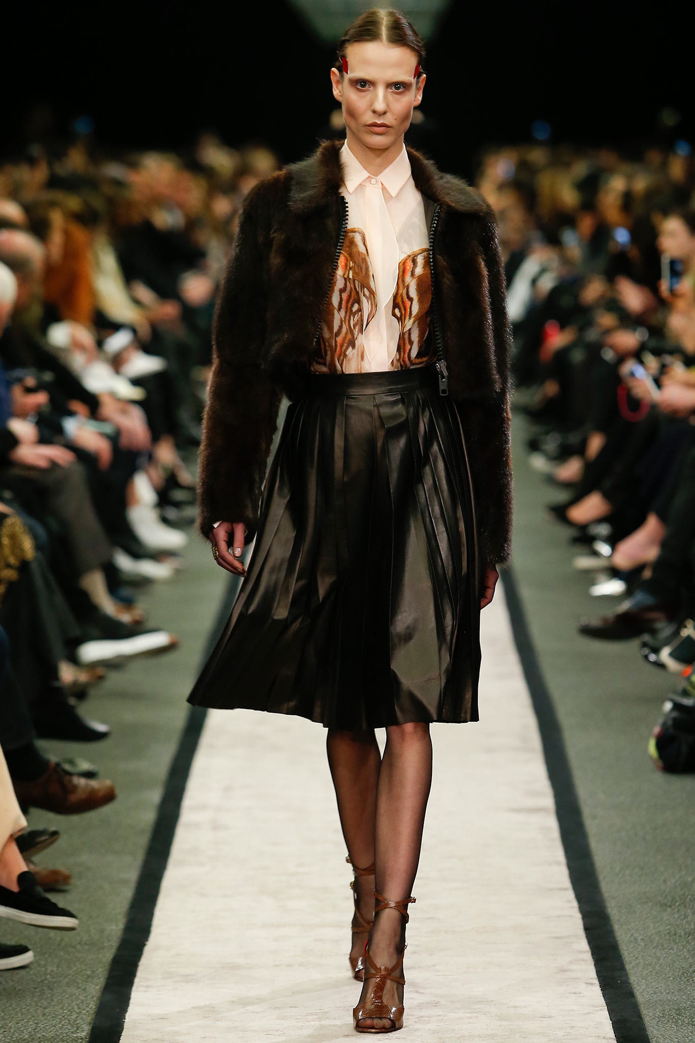 Givenchy F/W 14 Look 22