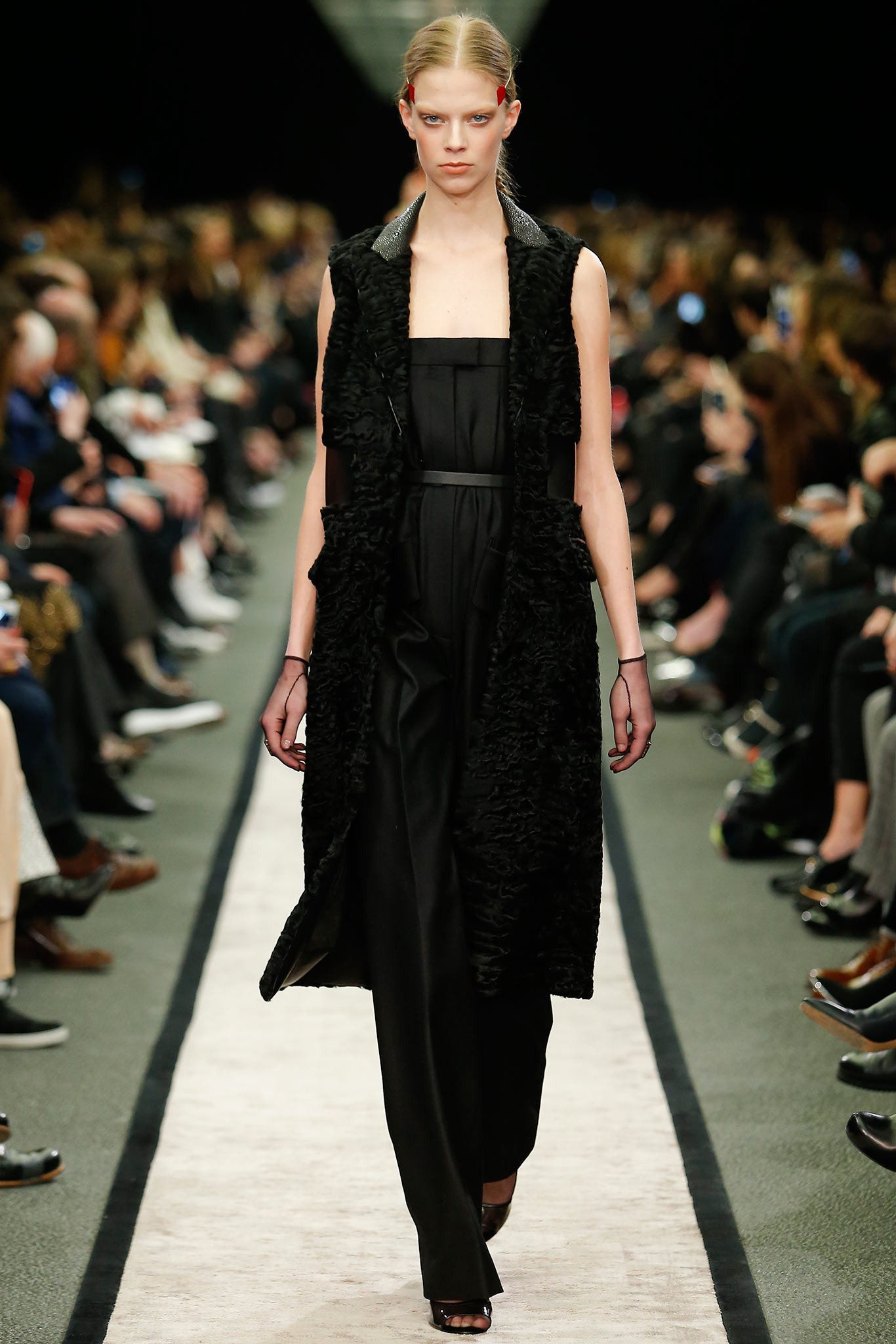 Givenchy F/W 14 Look 26
