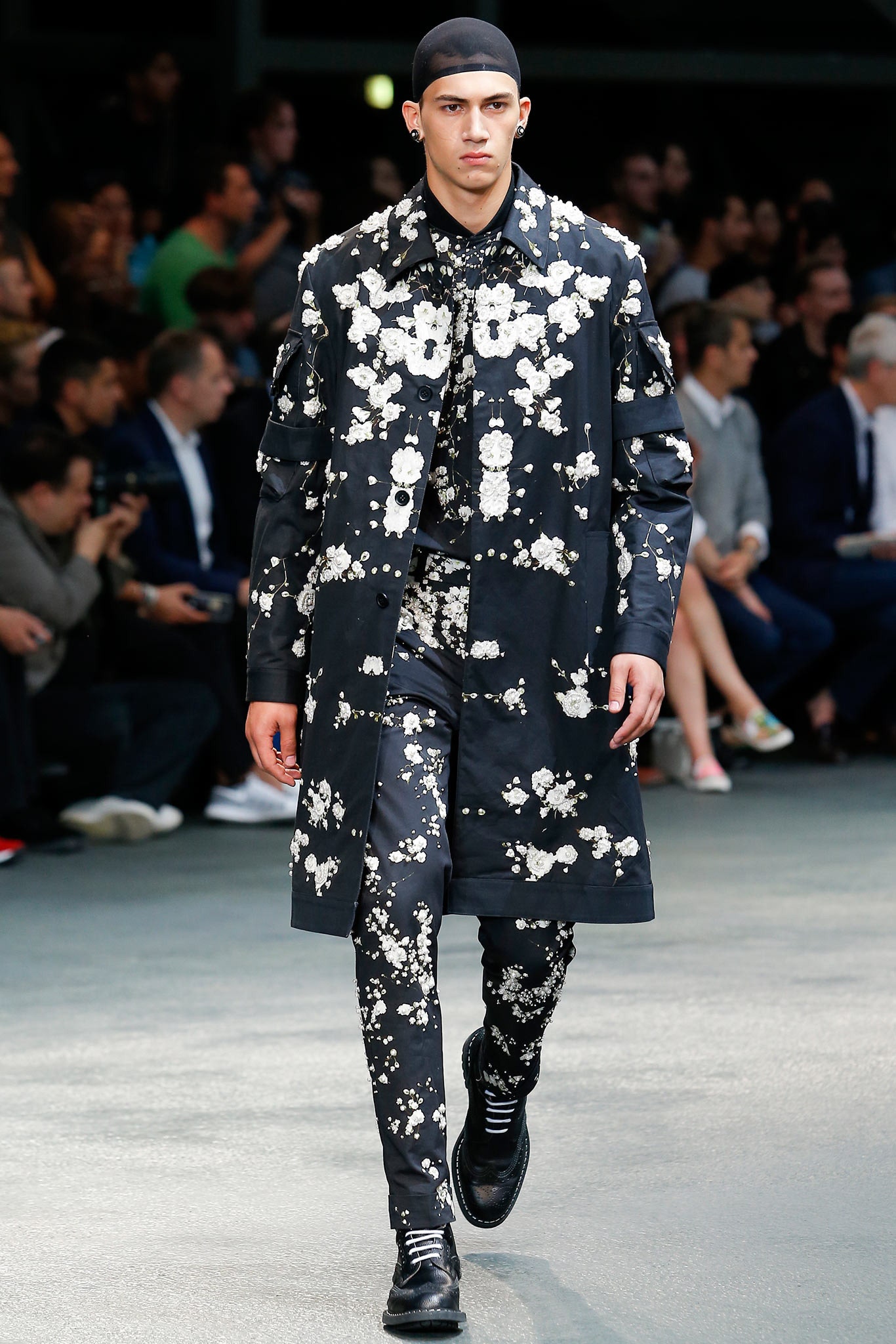 Givenchy S/S 15 Menswear Look 33