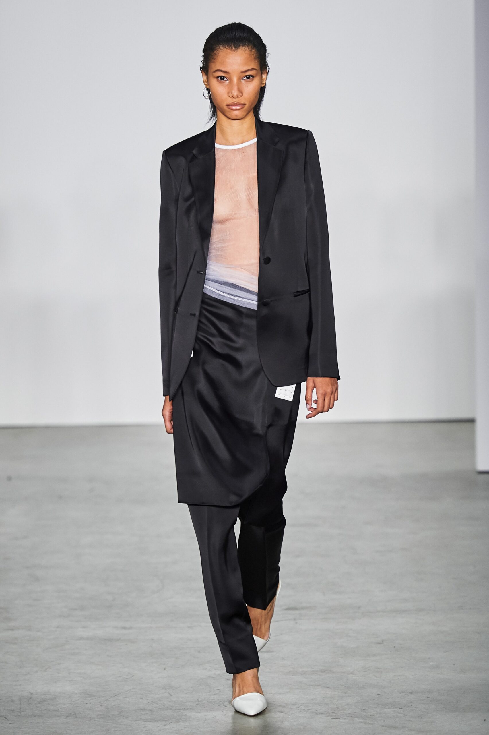 Helmut Lang F/W 19 Look 16