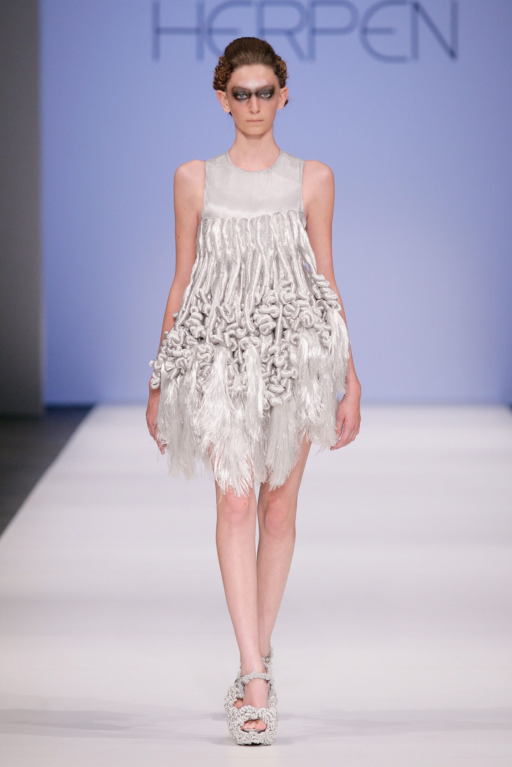 Iris van Herpen S/S 09 Look 3
