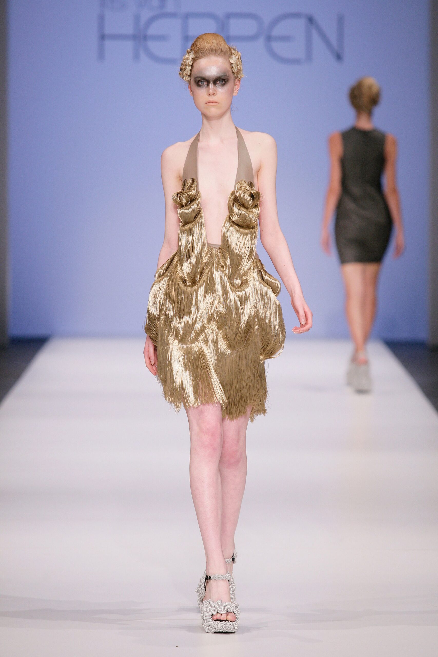 Iris van Herpen S/S 09 Look 10