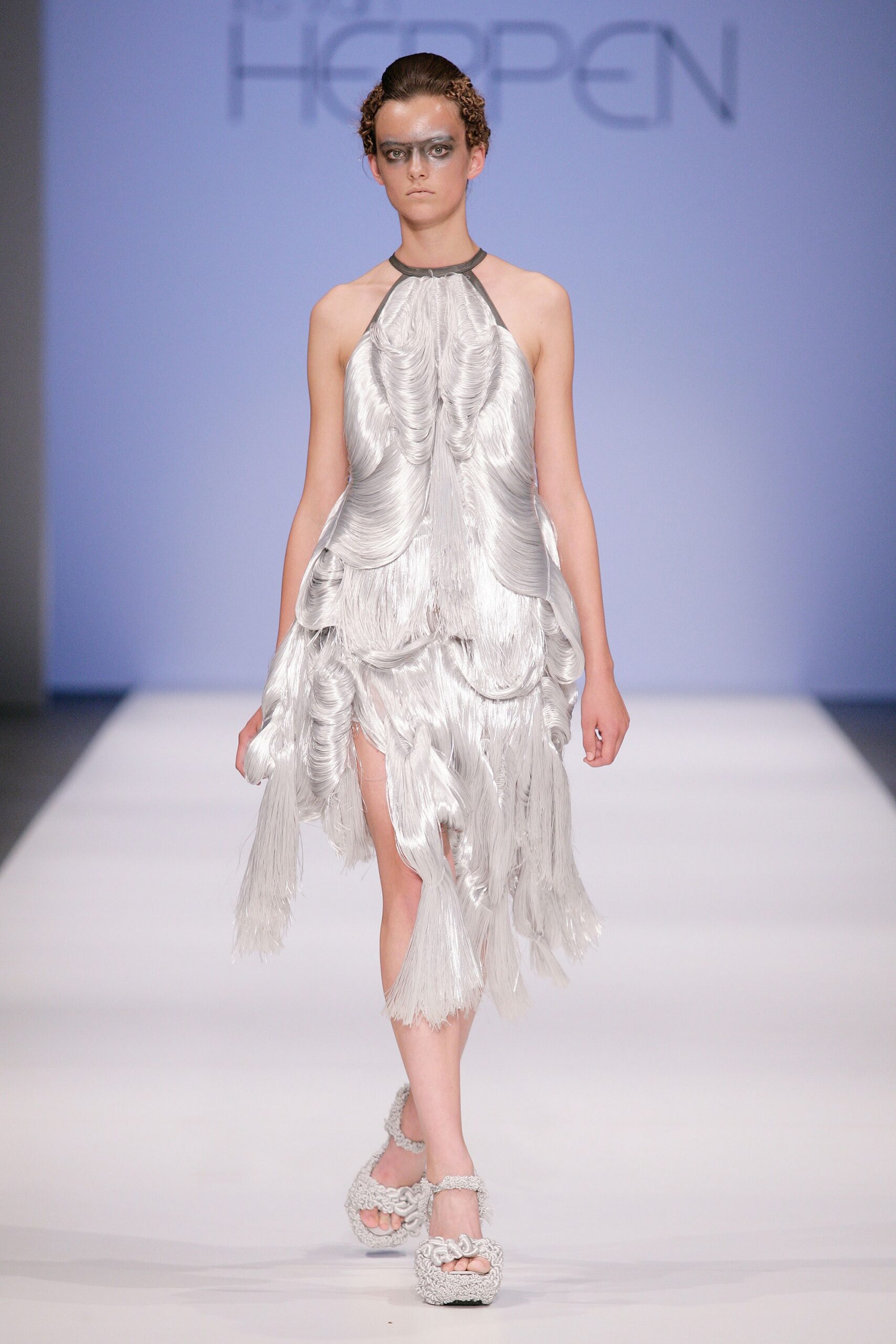 Iris van Herpen S/S 09 Look 12