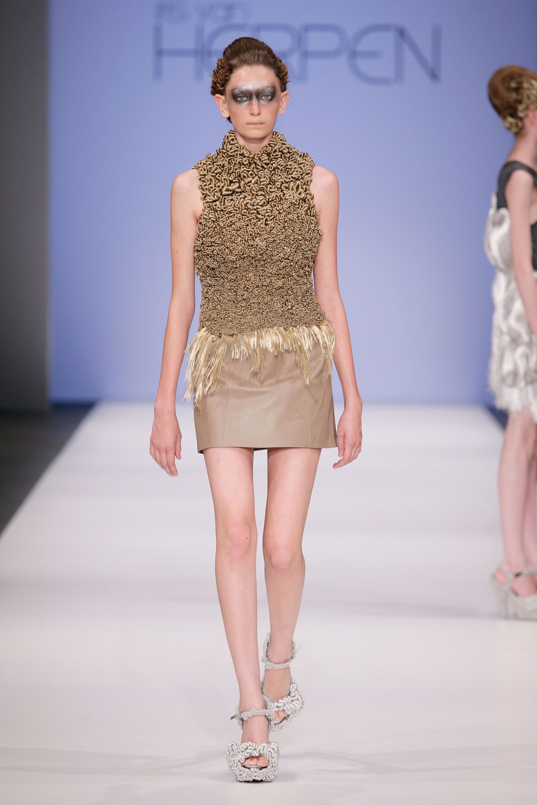 Iris van Herpen S/S 09 Look 18