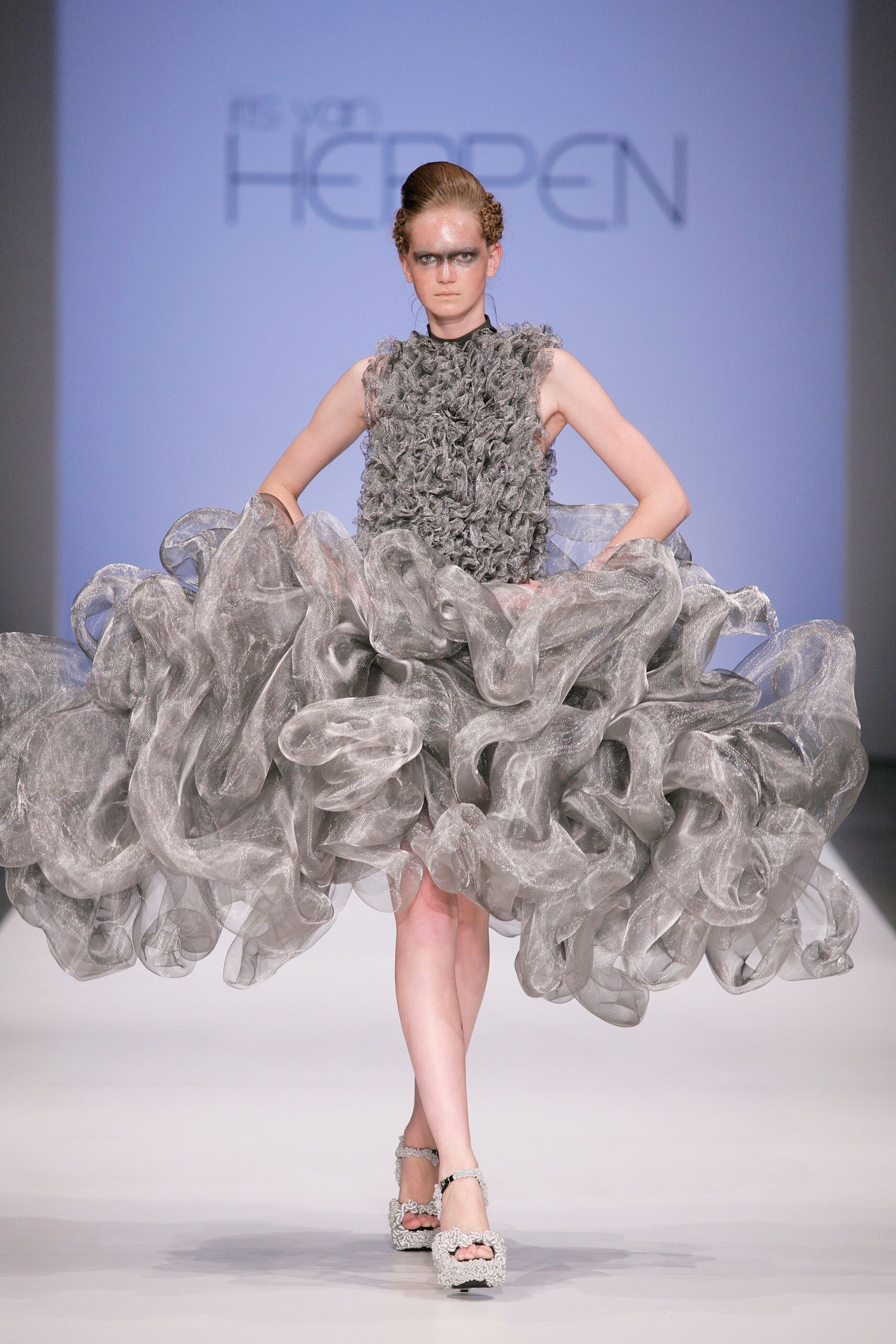 Iris van Herpen S/S 09 Look 20