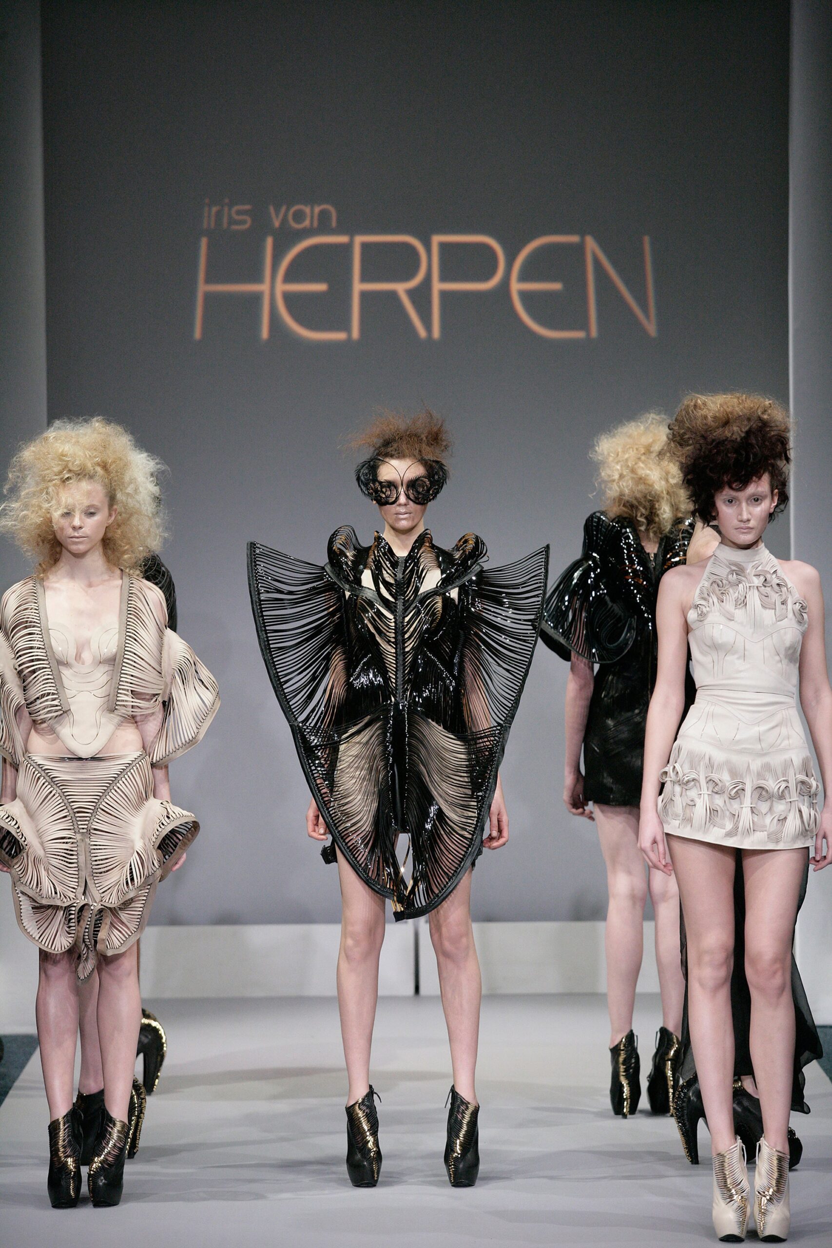 Iris van Herpen Fall 2010 Ready-to-Wear