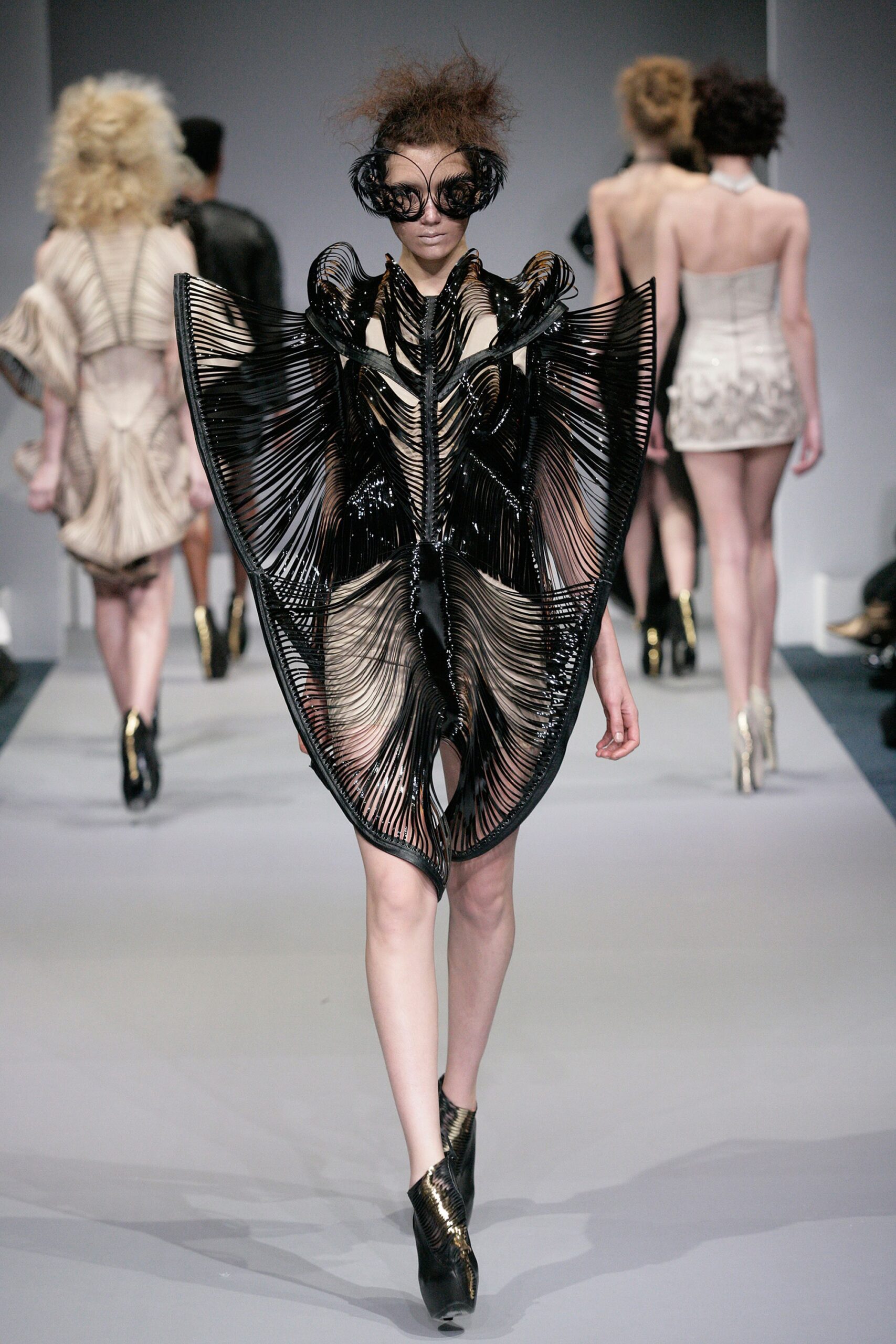 Iris van Herpen F/W 10 Look 2