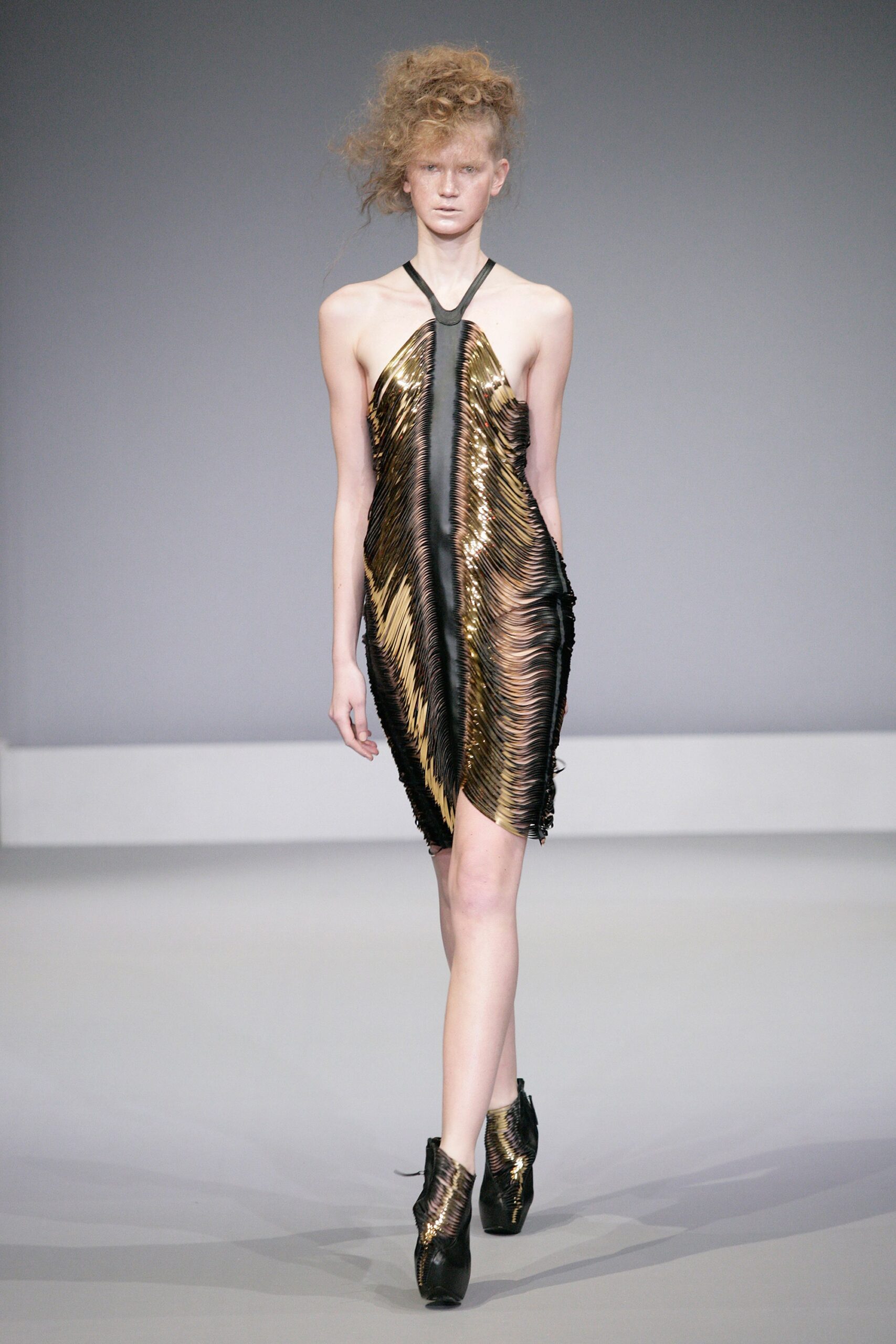 Iris van Herpen F/W 10 Look 9
