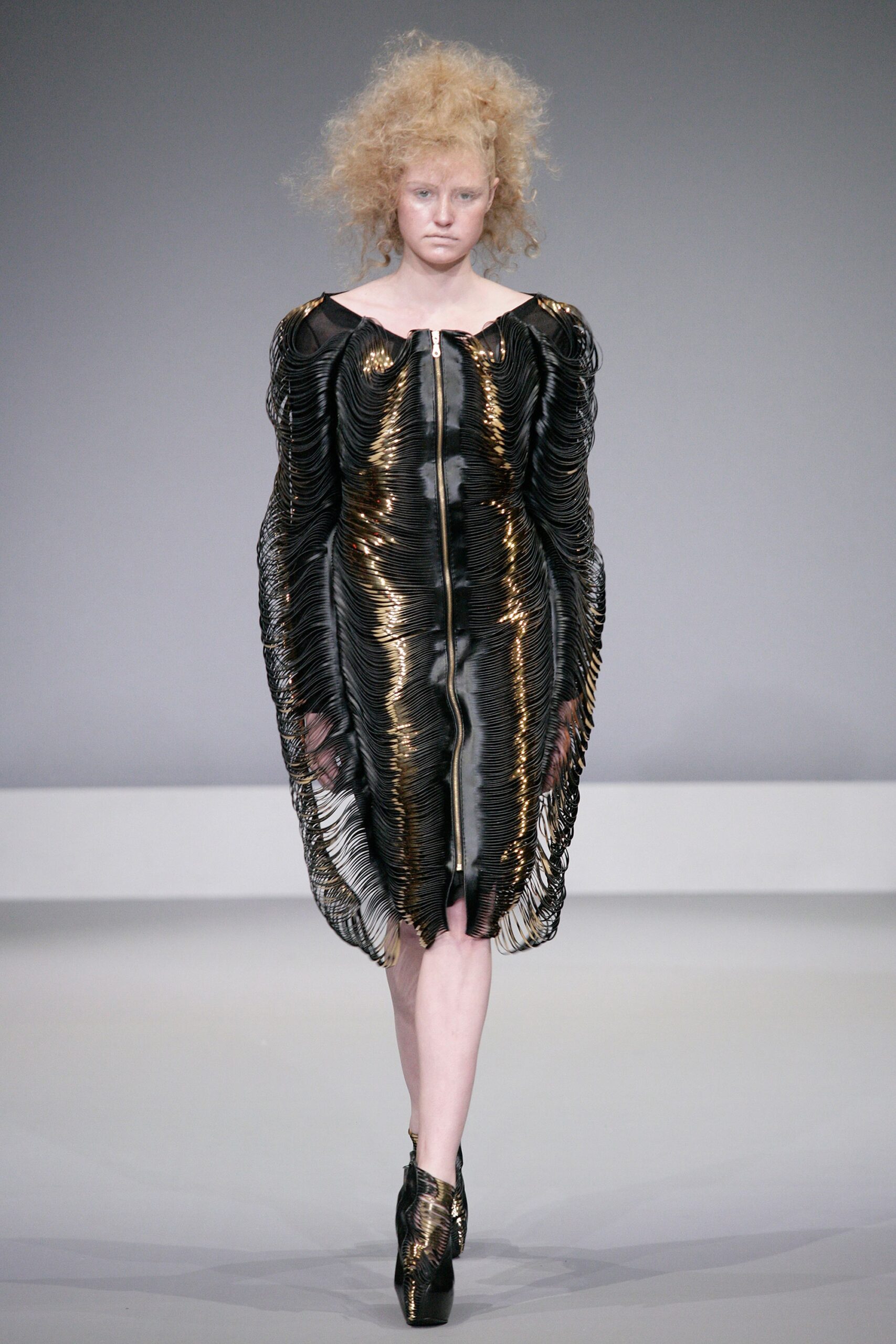 Iris van Herpen F/W 10 Look 11