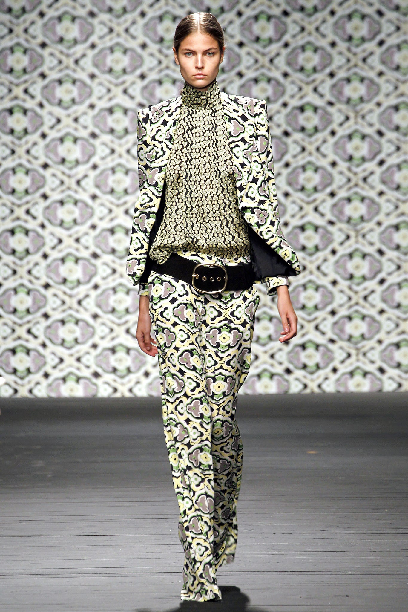 Iceberg S/S 13 Look 8