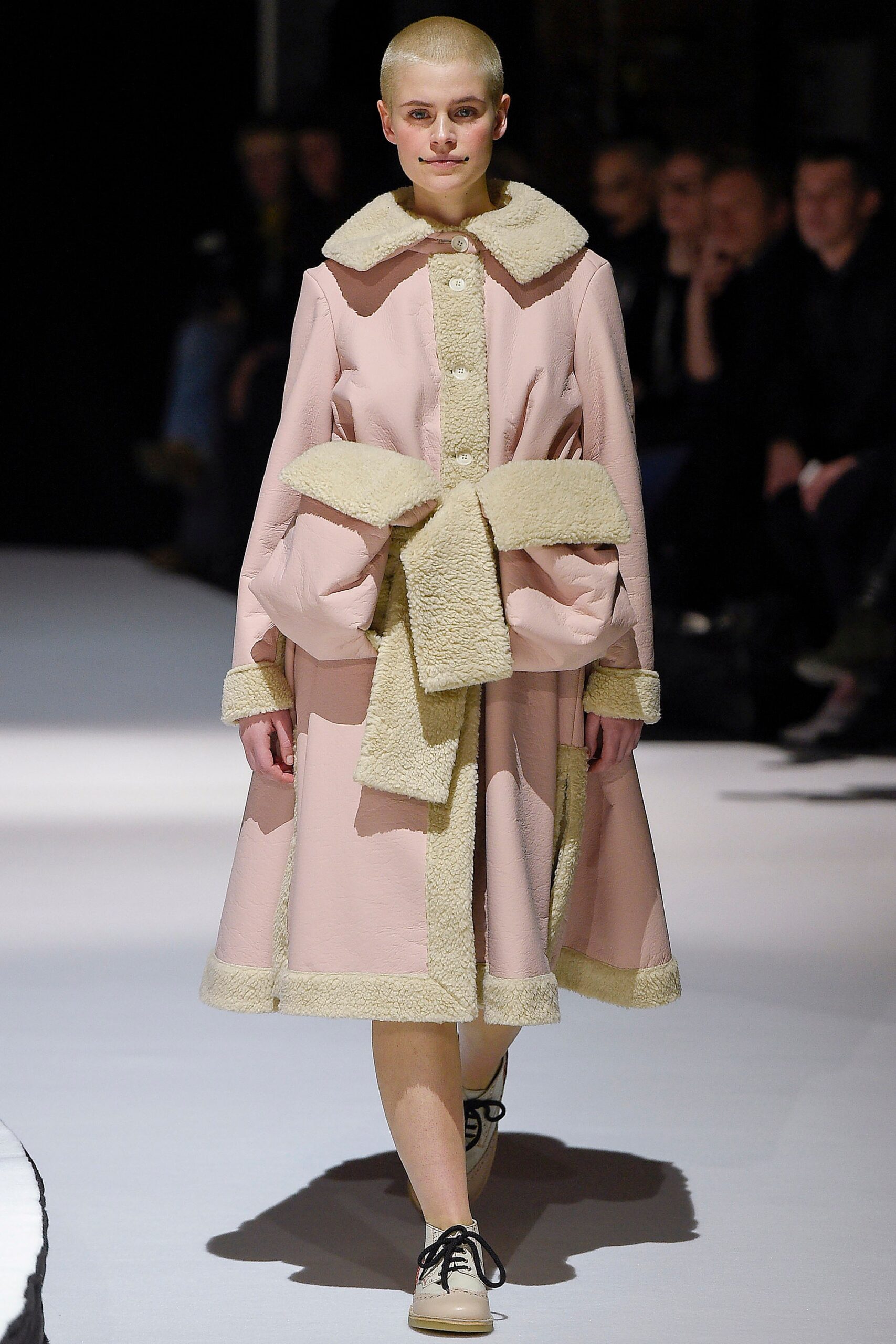 Henrik Vibskov Copenhagen F/W 17 Look 9
