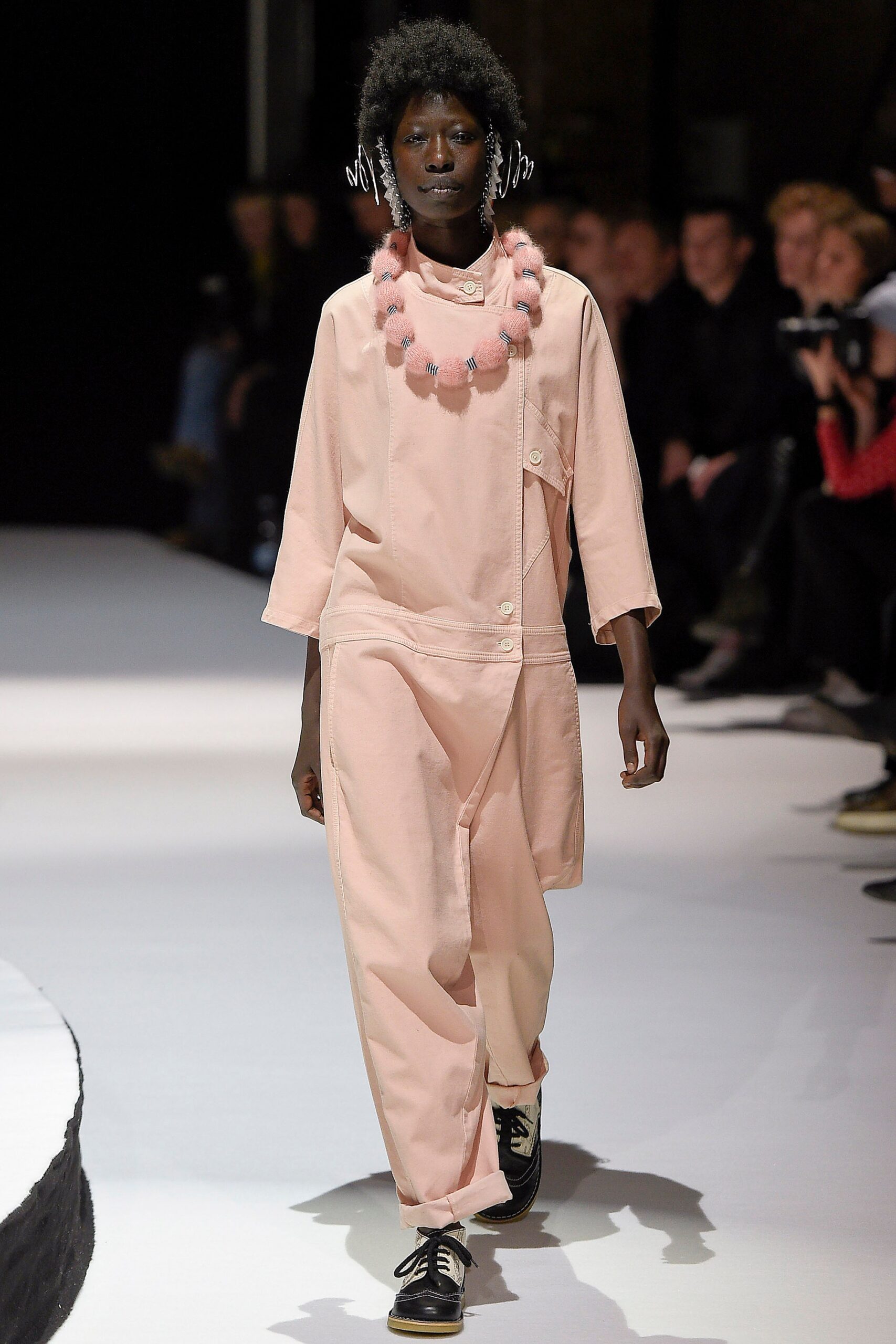 Henrik Vibskov Copenhagen F/W 17 Look 10