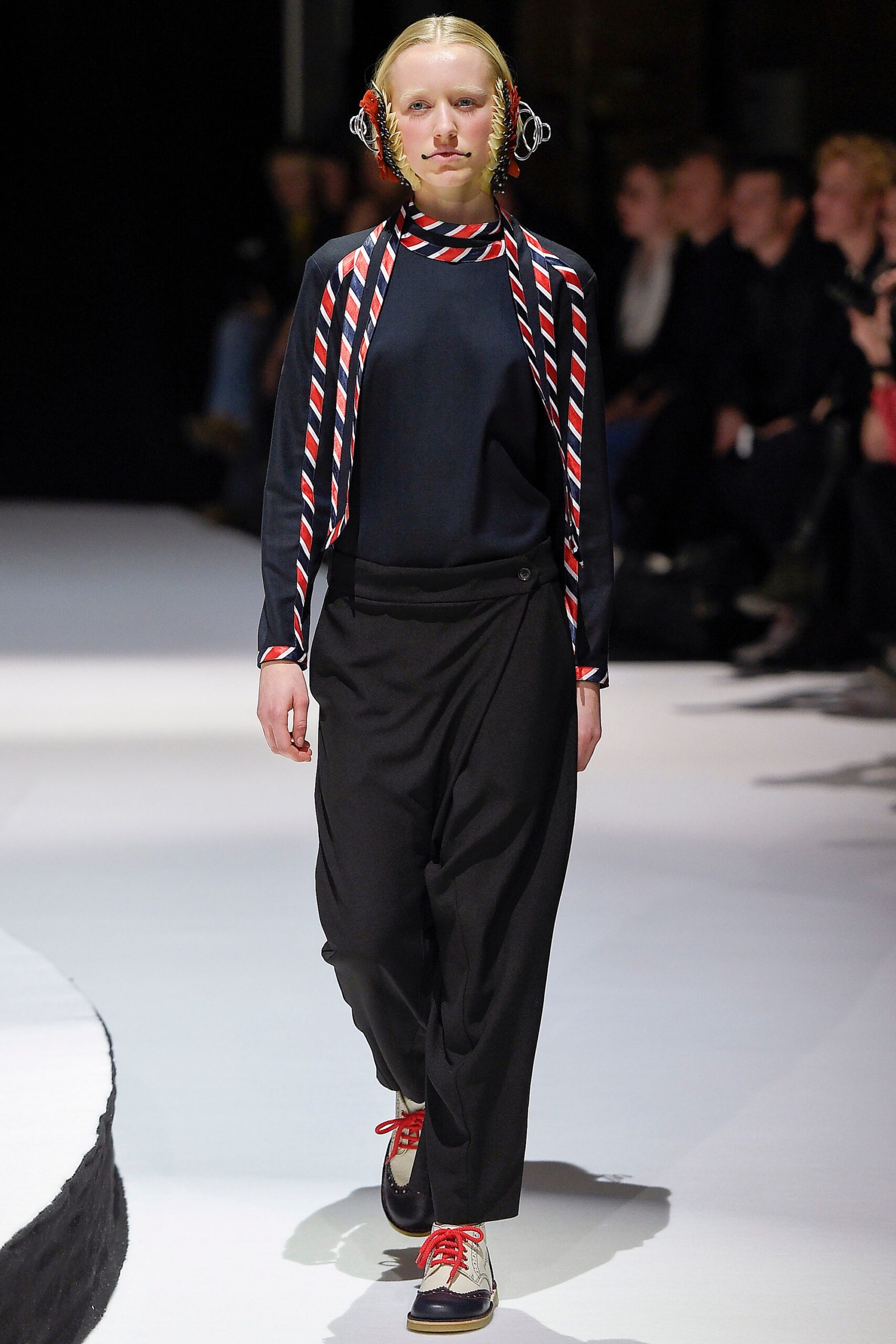 Henrik Vibskov Copenhagen F/W 17 Look 15