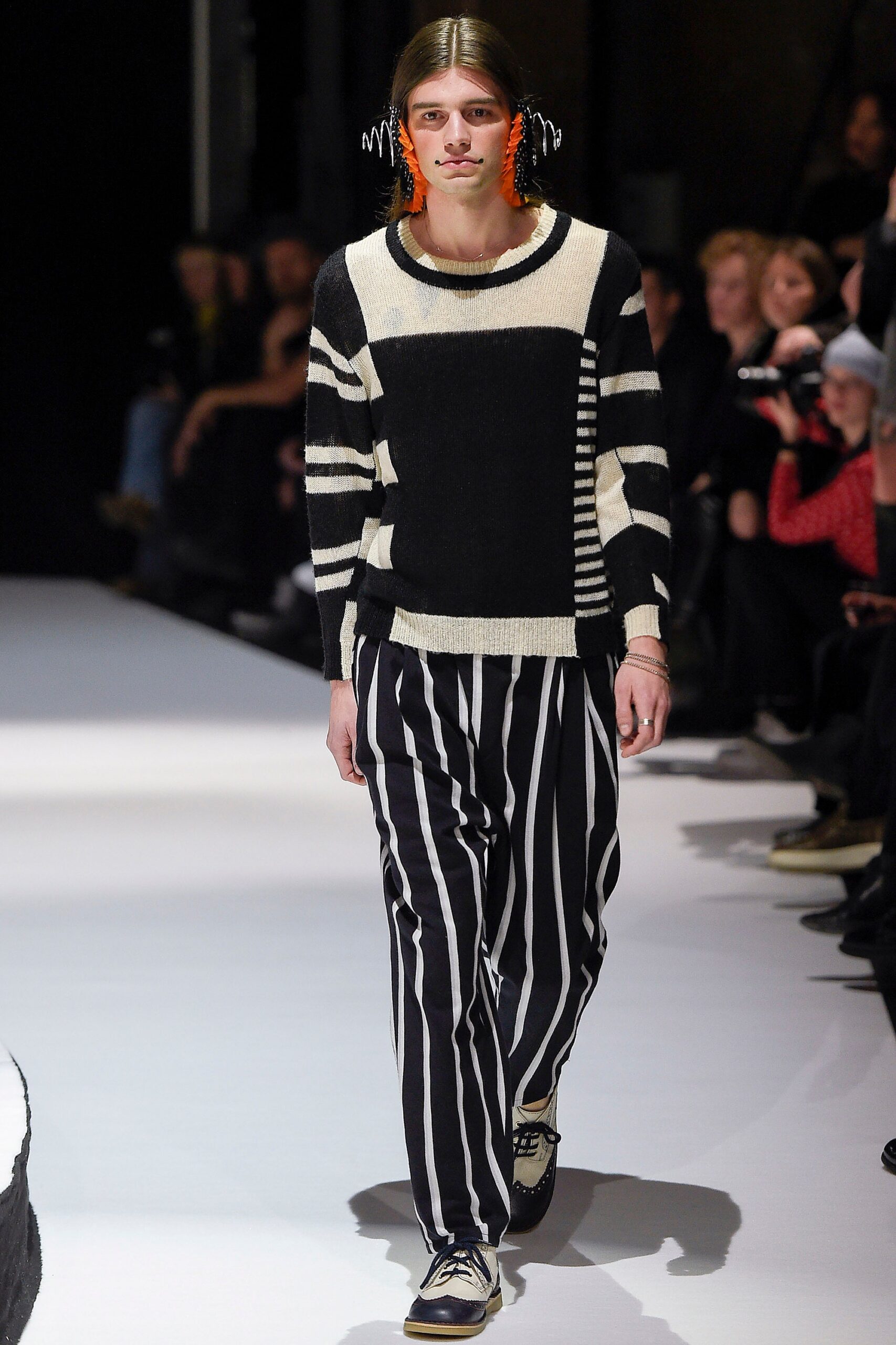 Henrik Vibskov Copenhagen F/W 17 Look 16