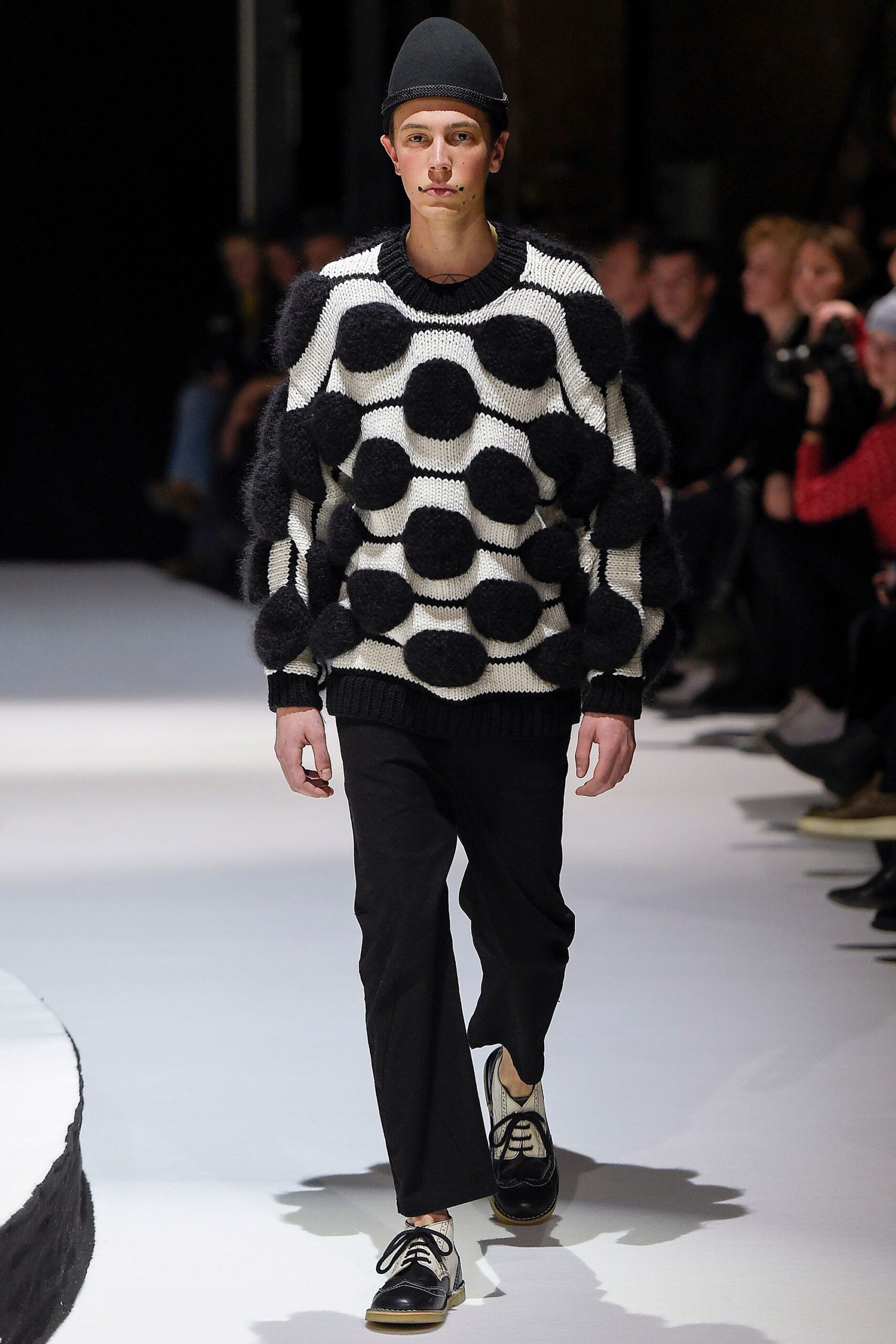 Henrik Vibskov Copenhagen F/W 17 Look 19