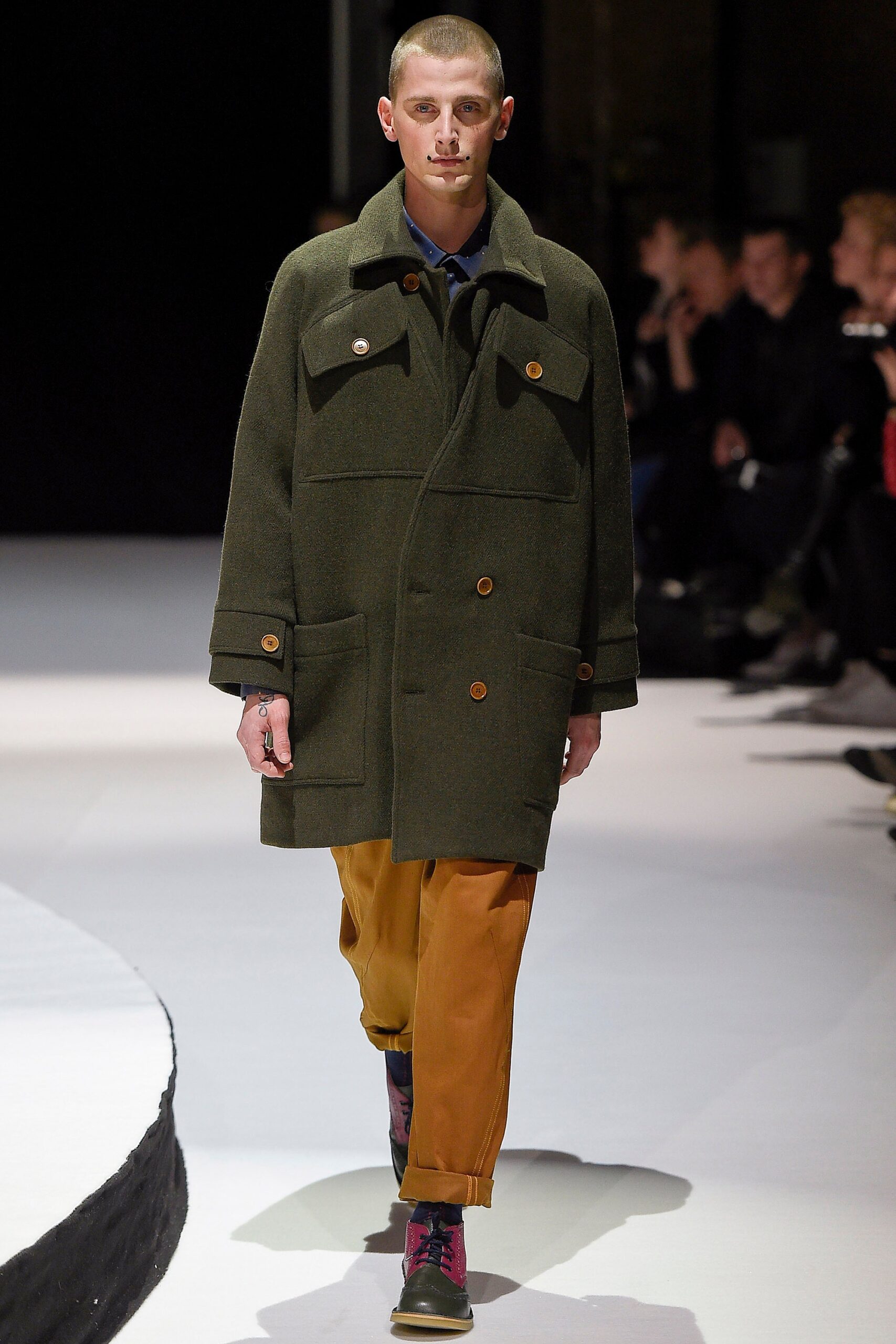 Henrik Vibskov Copenhagen F/W 17 Look 33