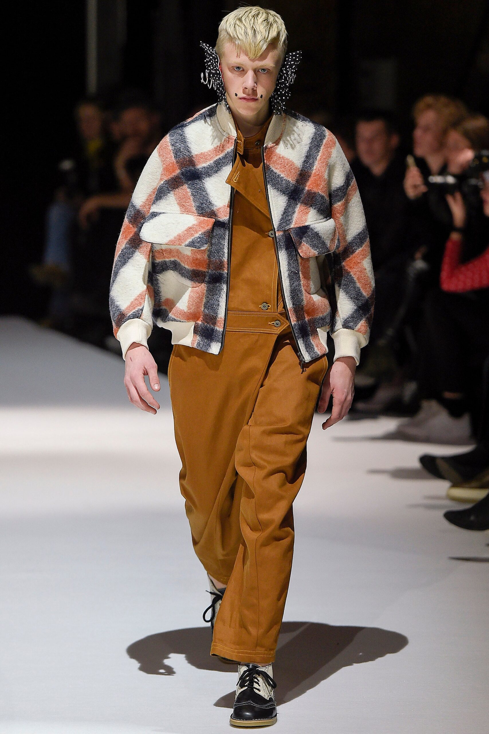 Henrik Vibskov Copenhagen F/W 17 Look 34