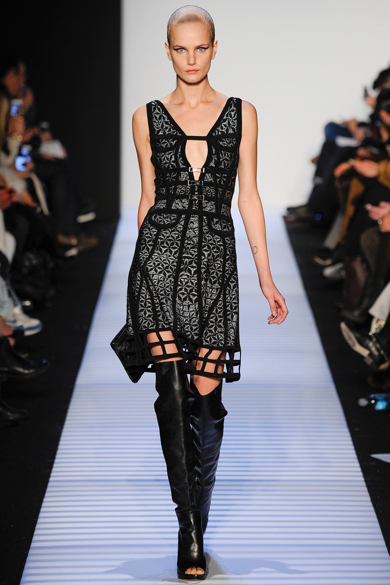 Hervé Léger by Max Azria F/W 14 Look 5