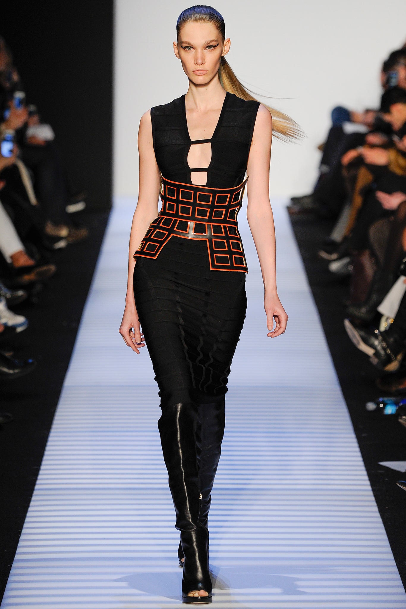 Hervé Léger by Max Azria F/W 14 Look 6