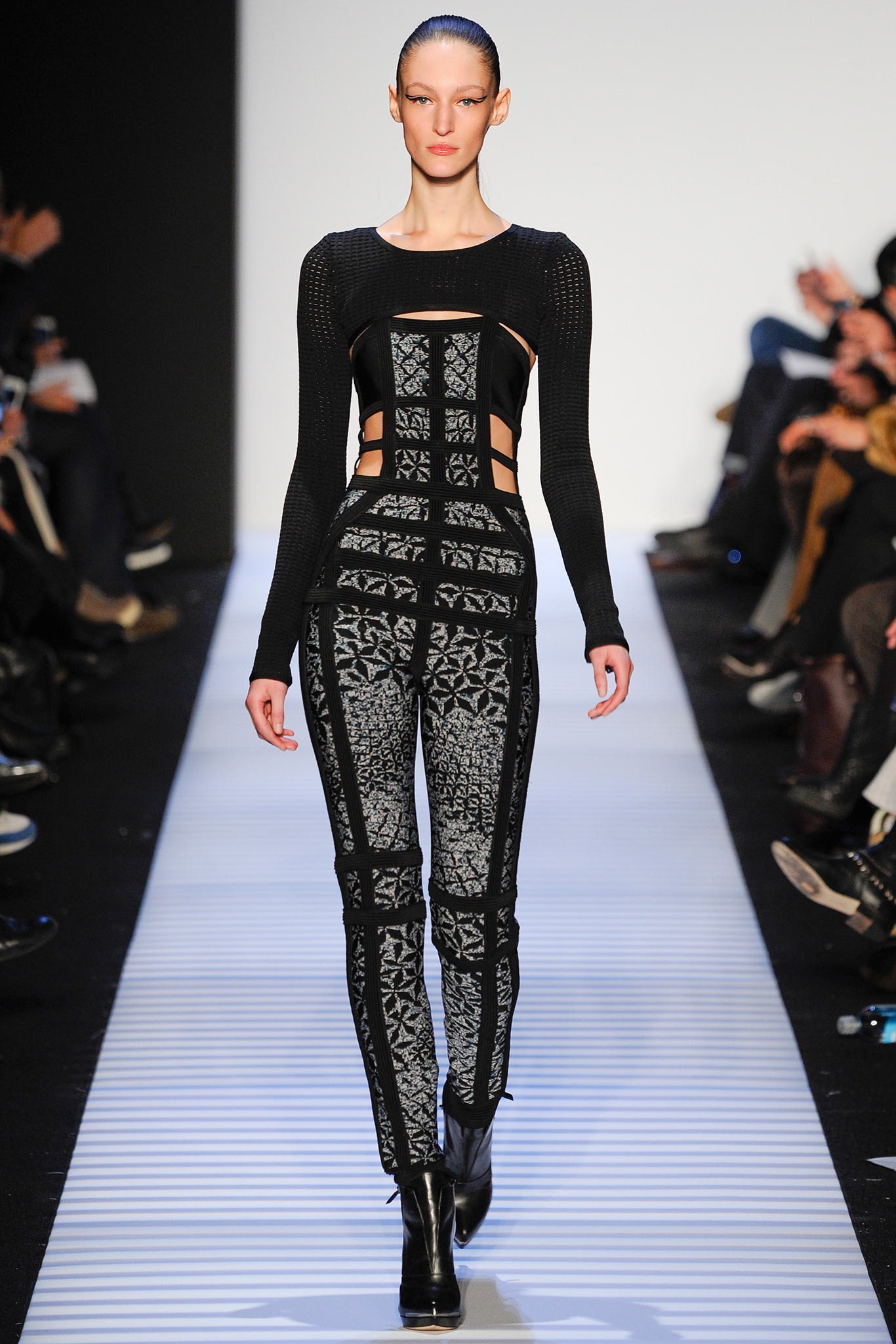 Hervé Léger by Max Azria F/W 14 Look 8