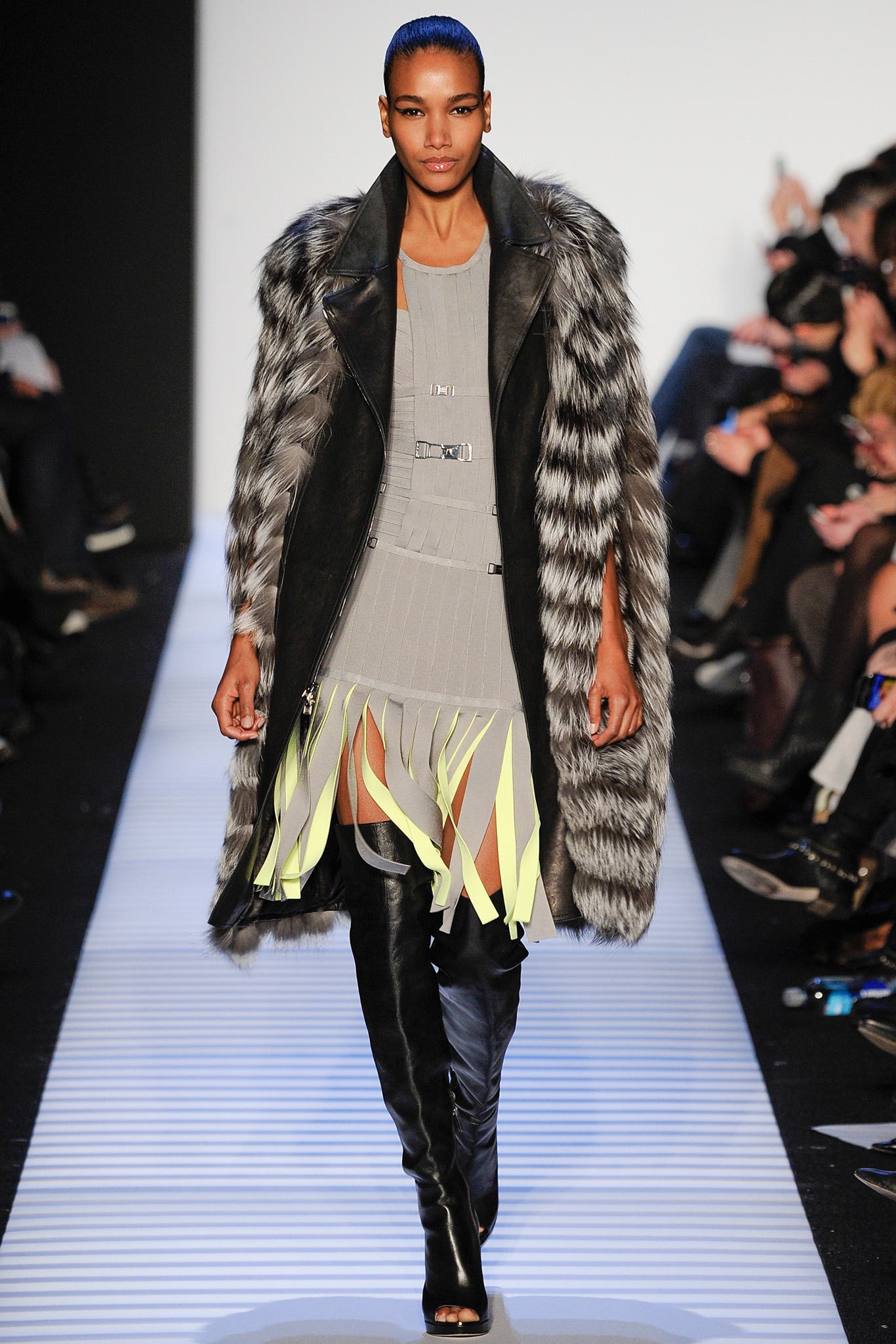 Hervé Léger by Max Azria F/W 14 Look 10